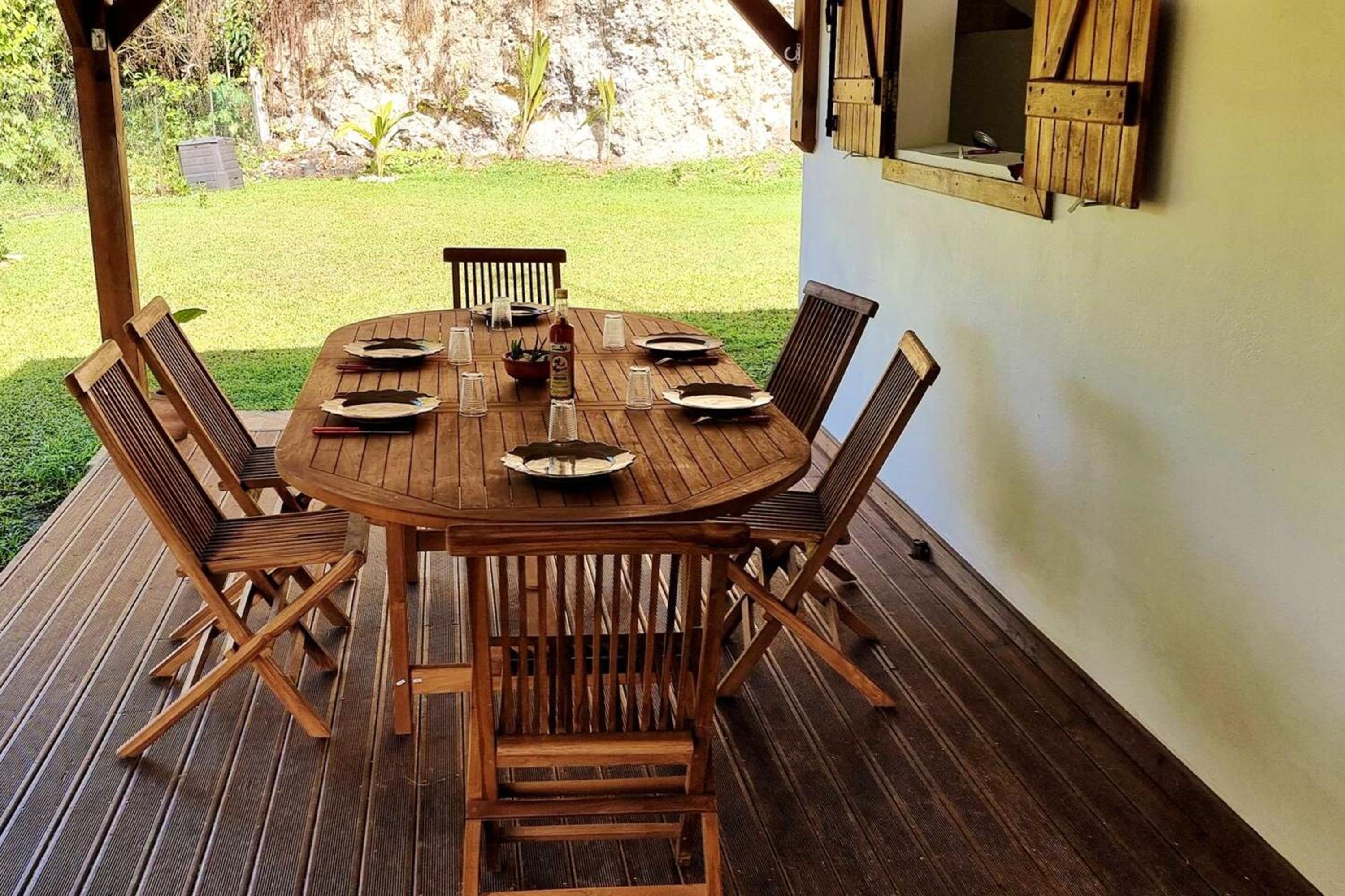Maison chaleureuse aux Abymes avec jacuzzi relaxant view 5