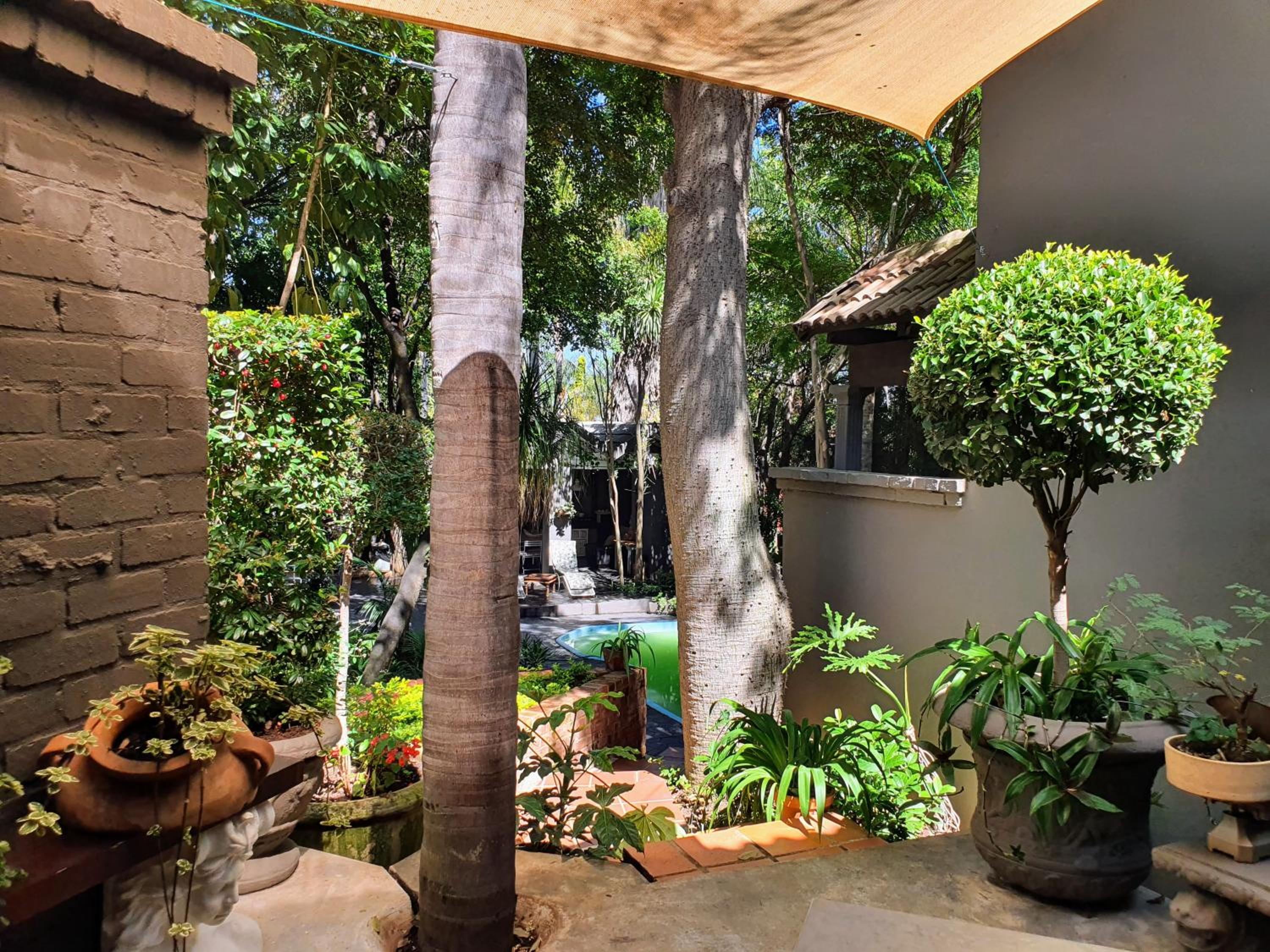 Waterhouse Guest Lodge - Indus Street — photo 39