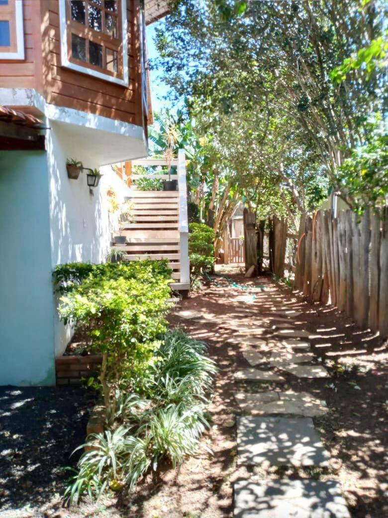 Confortável Casa de Campo em Condomínio Fechado
