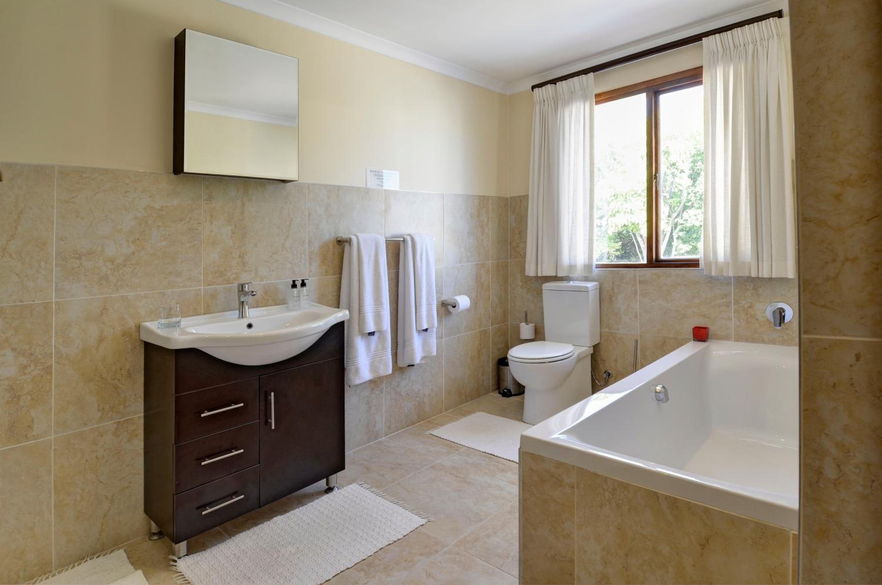 Sundown Manor Guest House