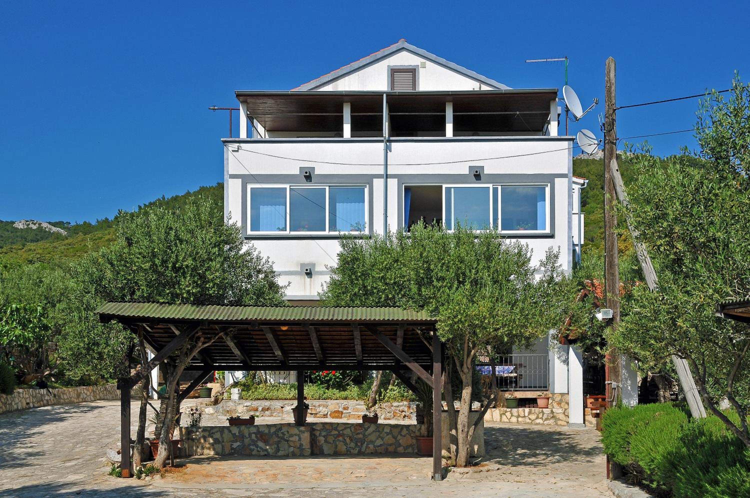 Villa Goga view 2