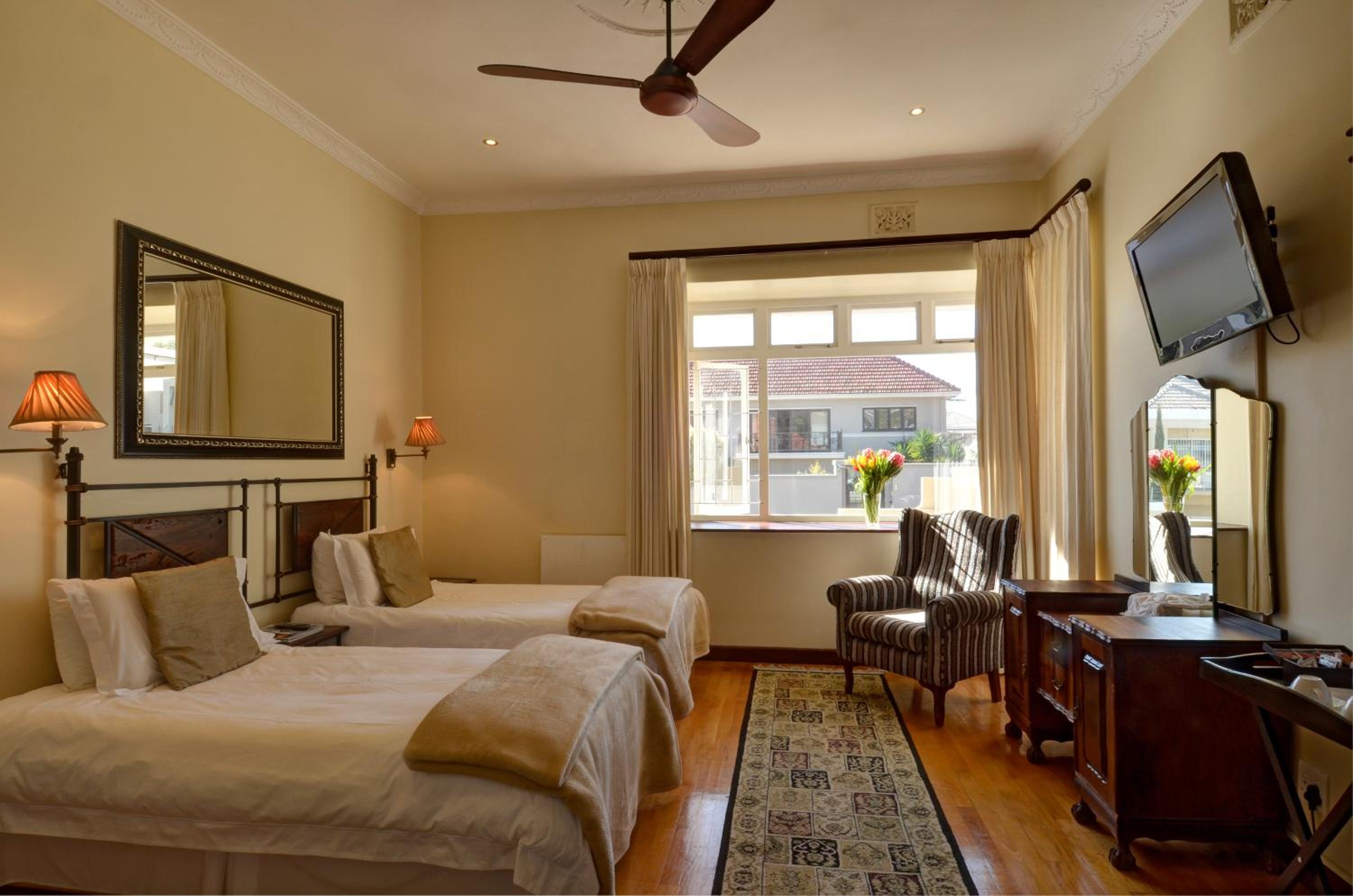 Sundown Manor Guest House