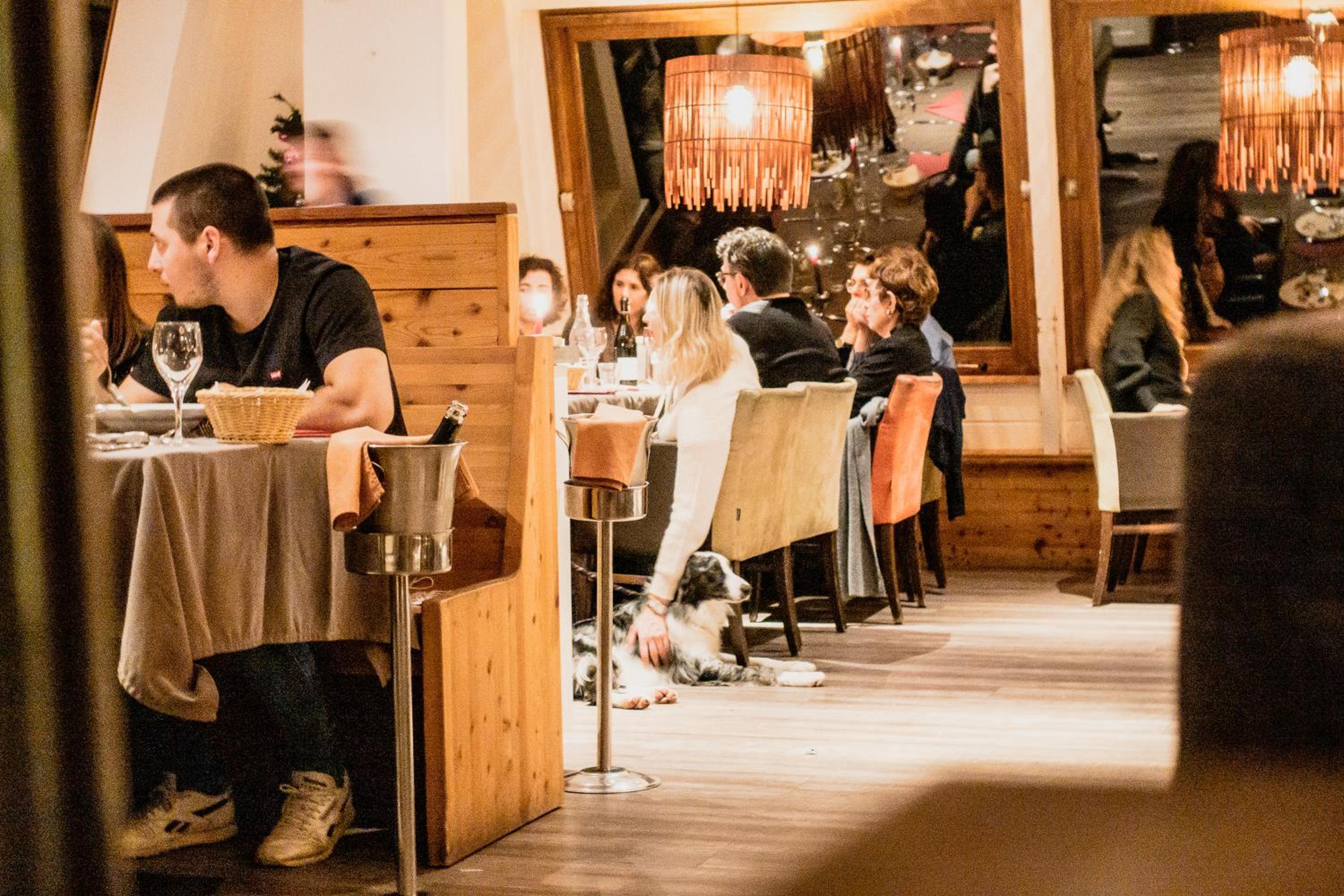 restaurant