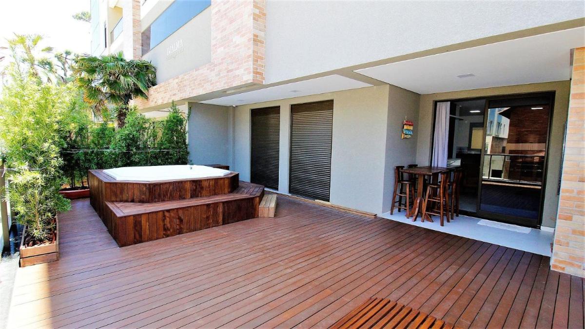 1086 - Apartamento Térreo Com Jacuzzi no Centro de Bombinhas view 2