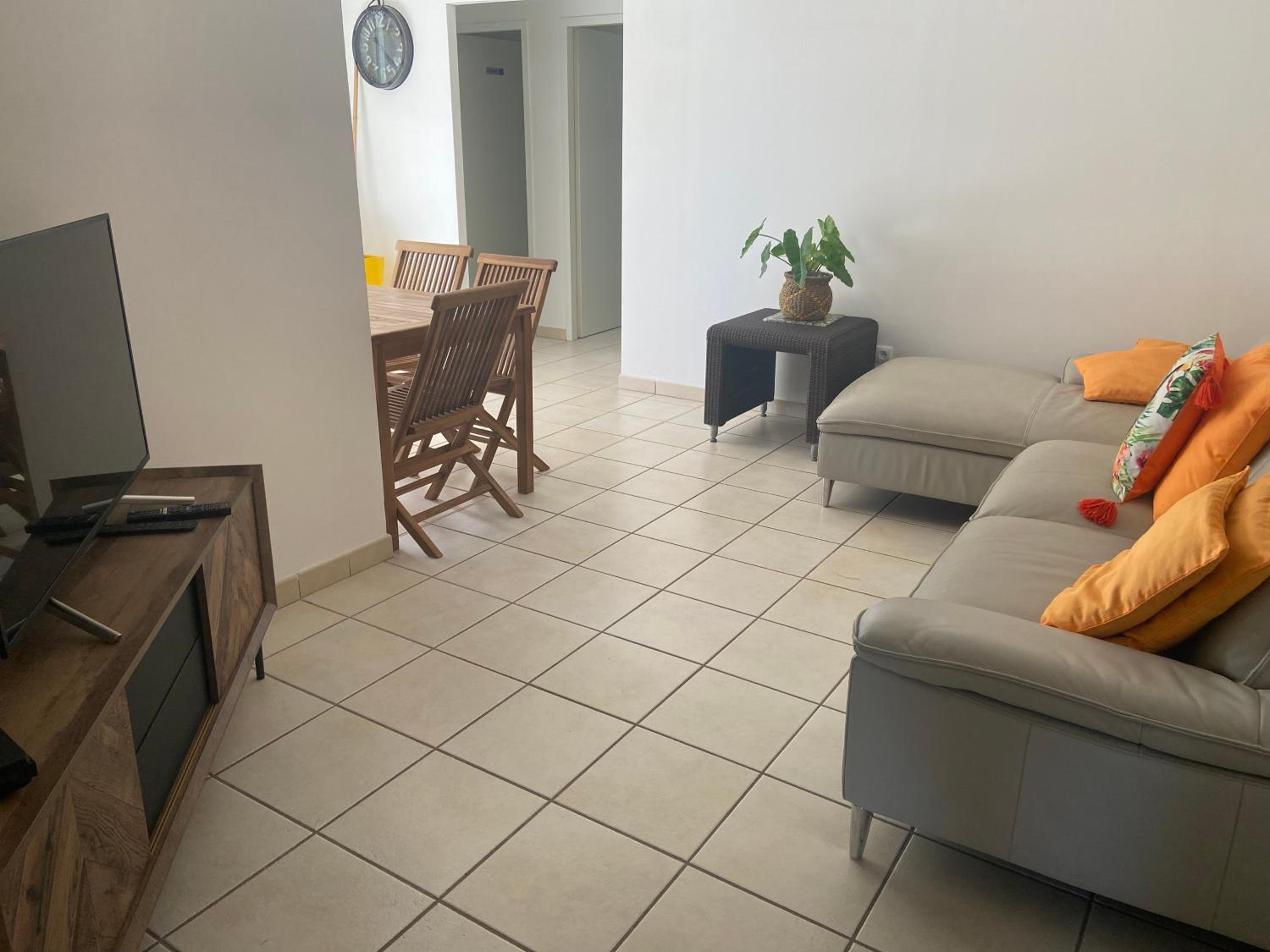 Location vacances Fun sous les gommiers view 5