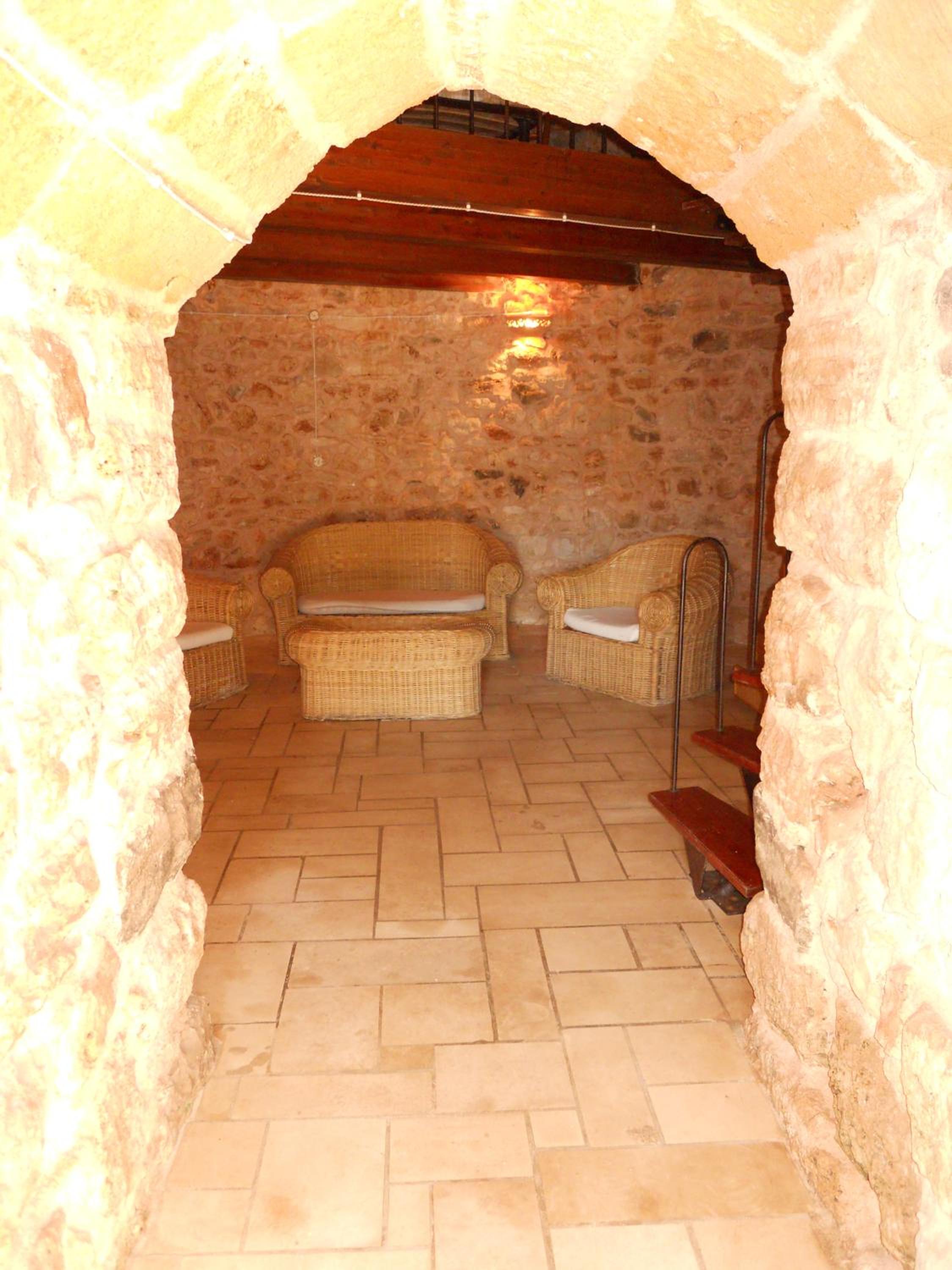 Photo 50