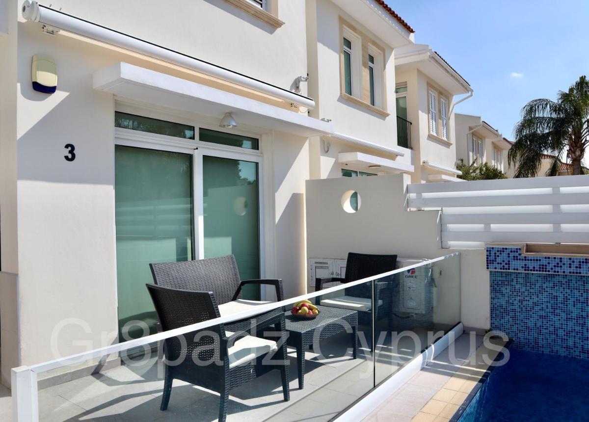 Gr8padz Villa Dionne view 5