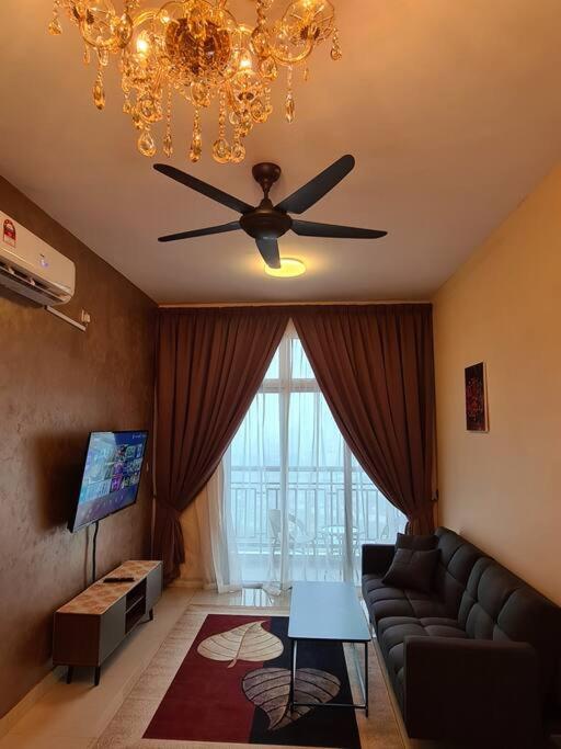 Eid SKS Habitat -Free Wifi Netflix, Larkin, Johor Bahru