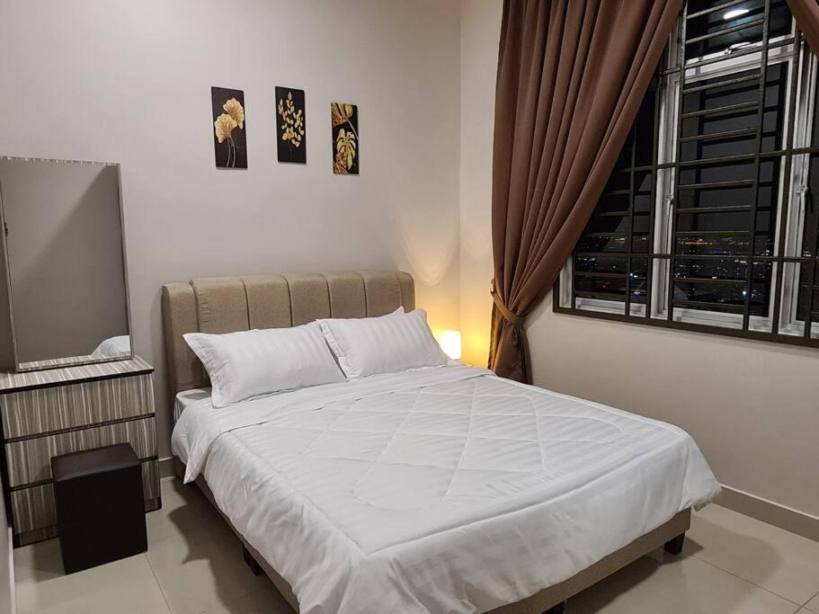 Eid SKS Habitat -Free Wifi Netflix, Larkin, Johor Bahru