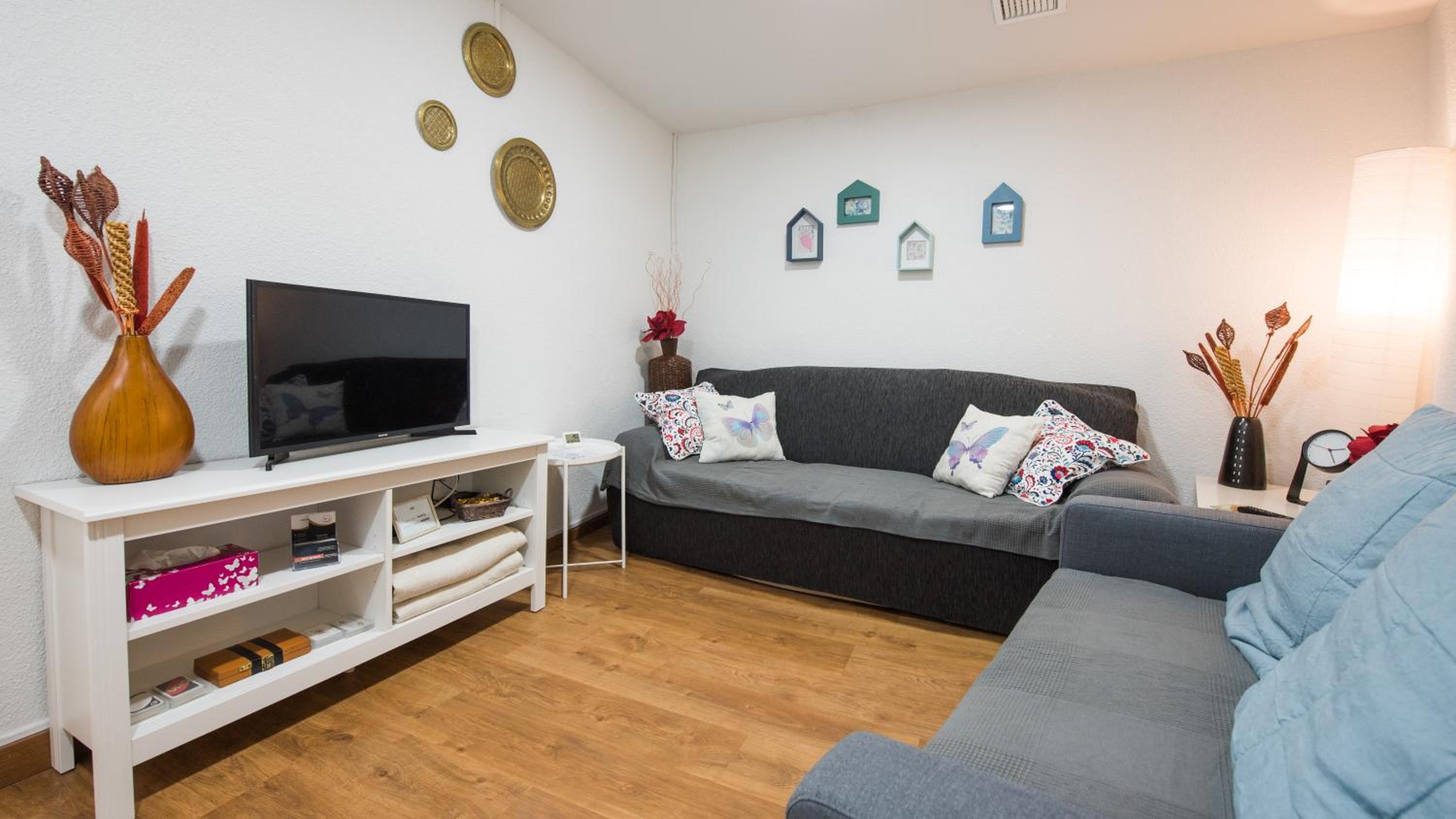 Patio Cadenas Apartments