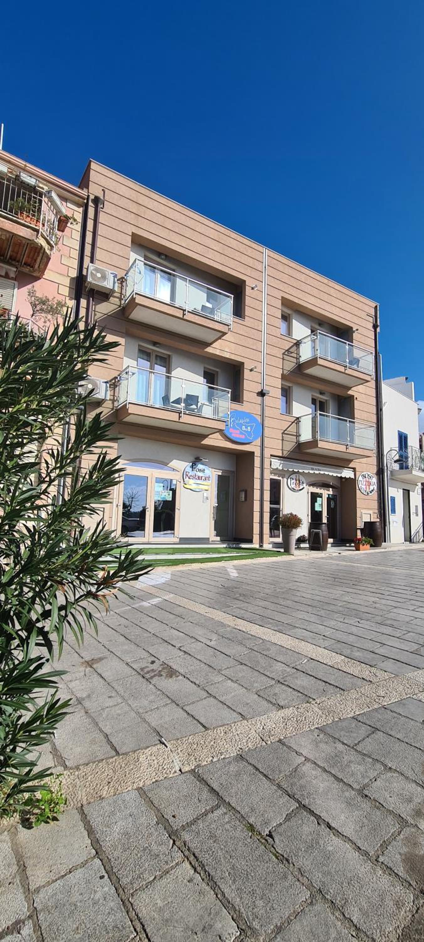 Belvedere Rent Rooms