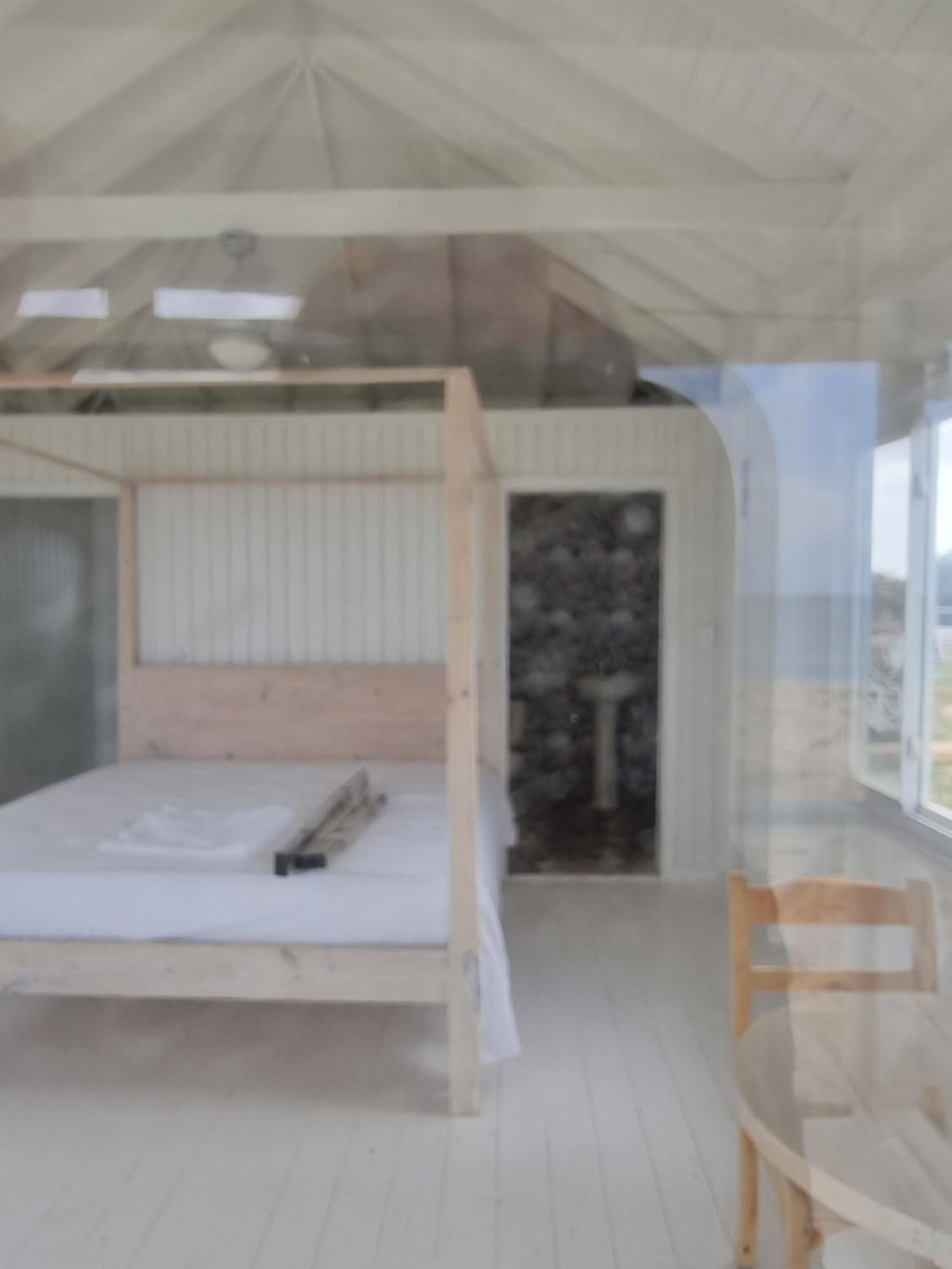 Comfortable 1-Bed Cottage in Codrington Barbuda