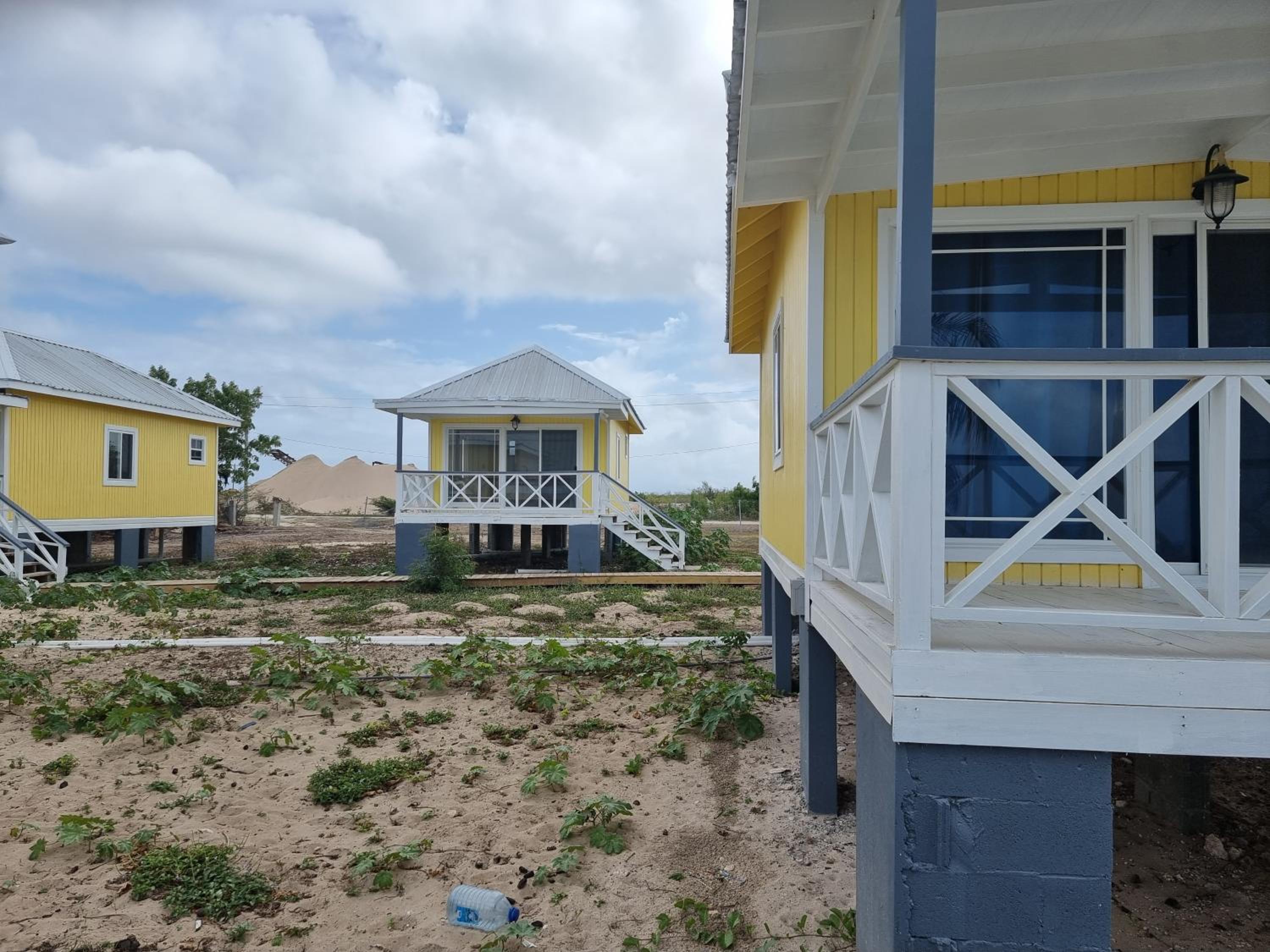 Comfortable 1-Bed Cottage in Codrington Barbuda