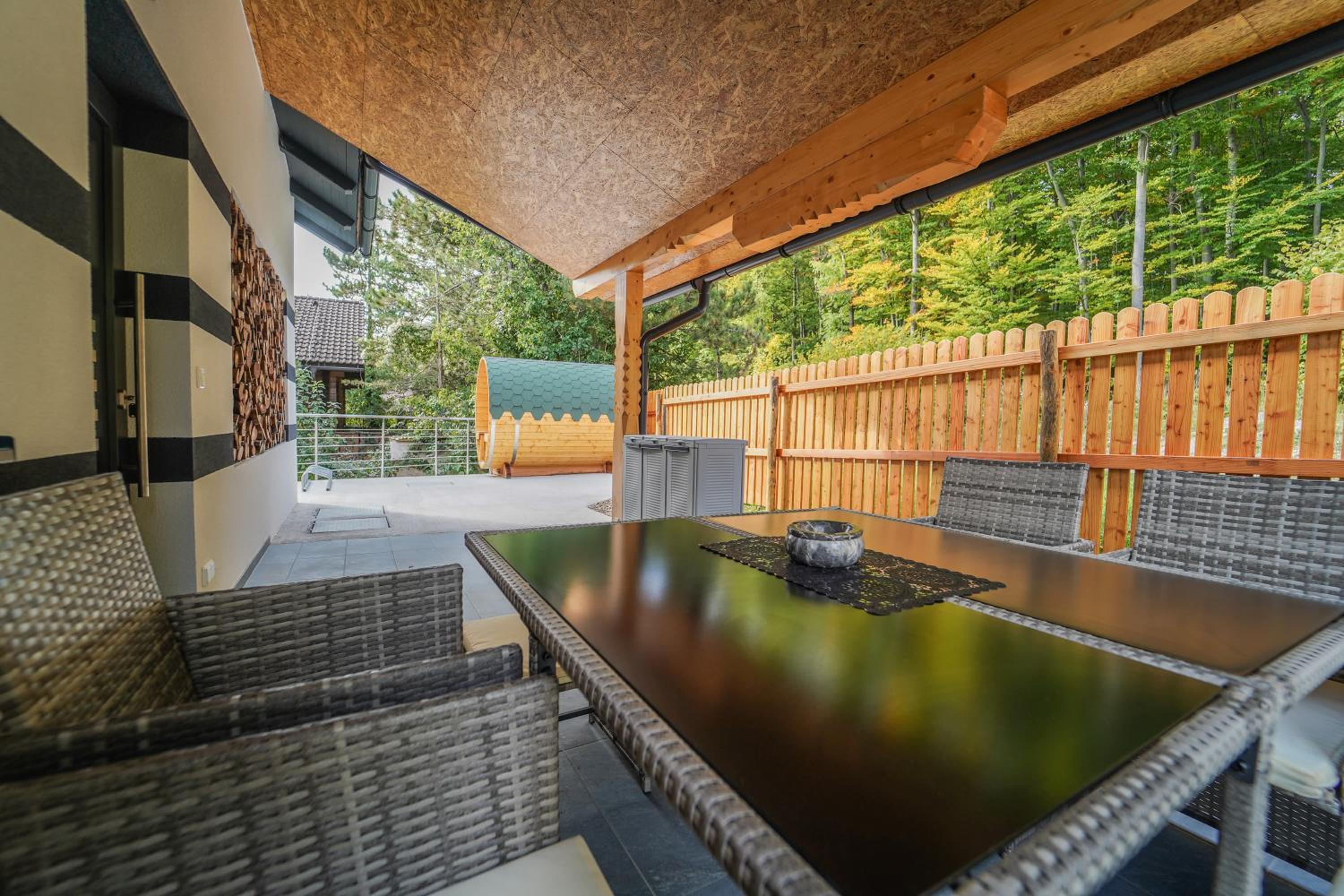 Behagliches Cottage mit Kamin mitten im Wald