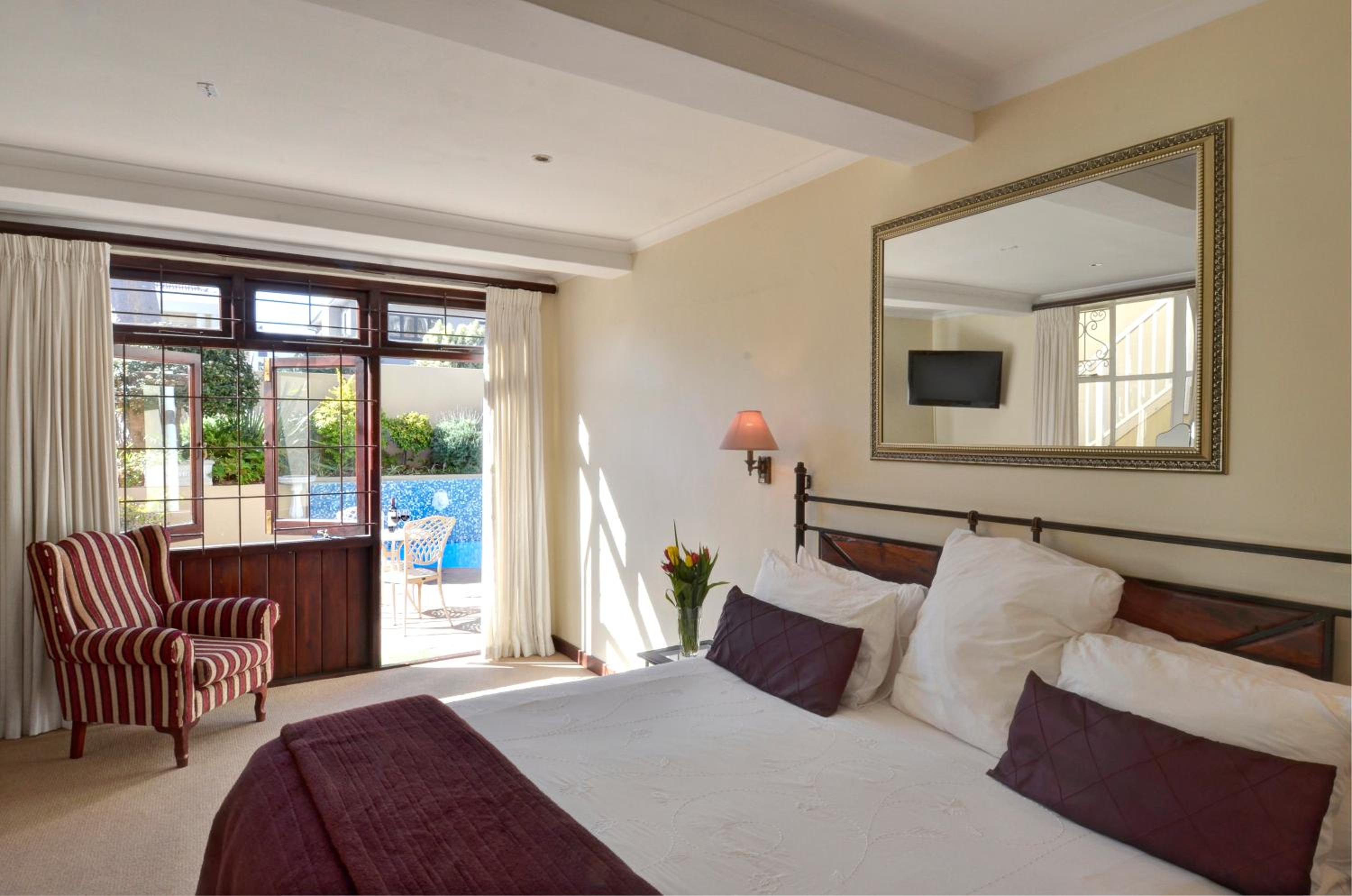 Sundown Manor Guest House — photo 92