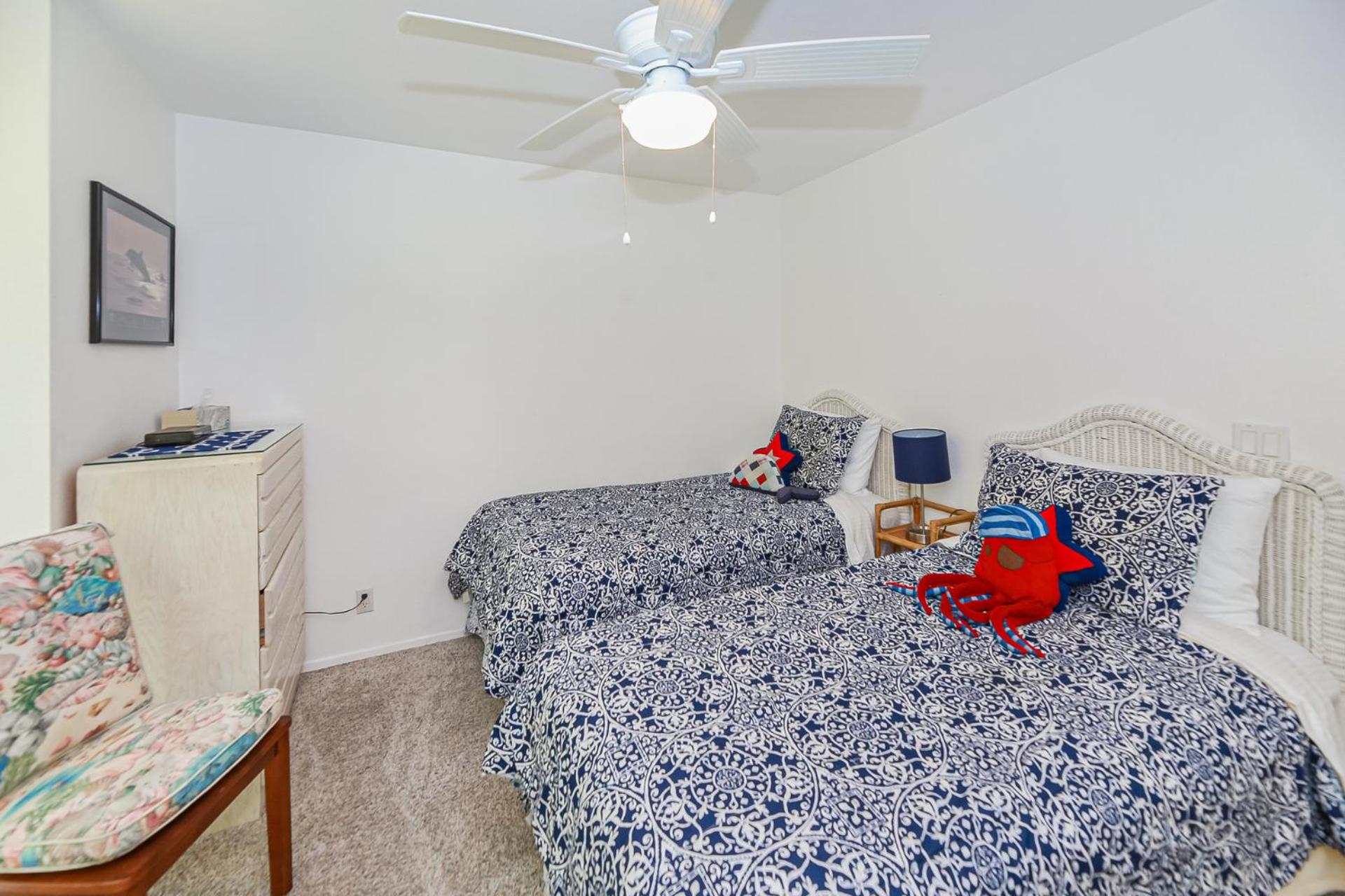 D8 - Dolphin View Cottage view 4