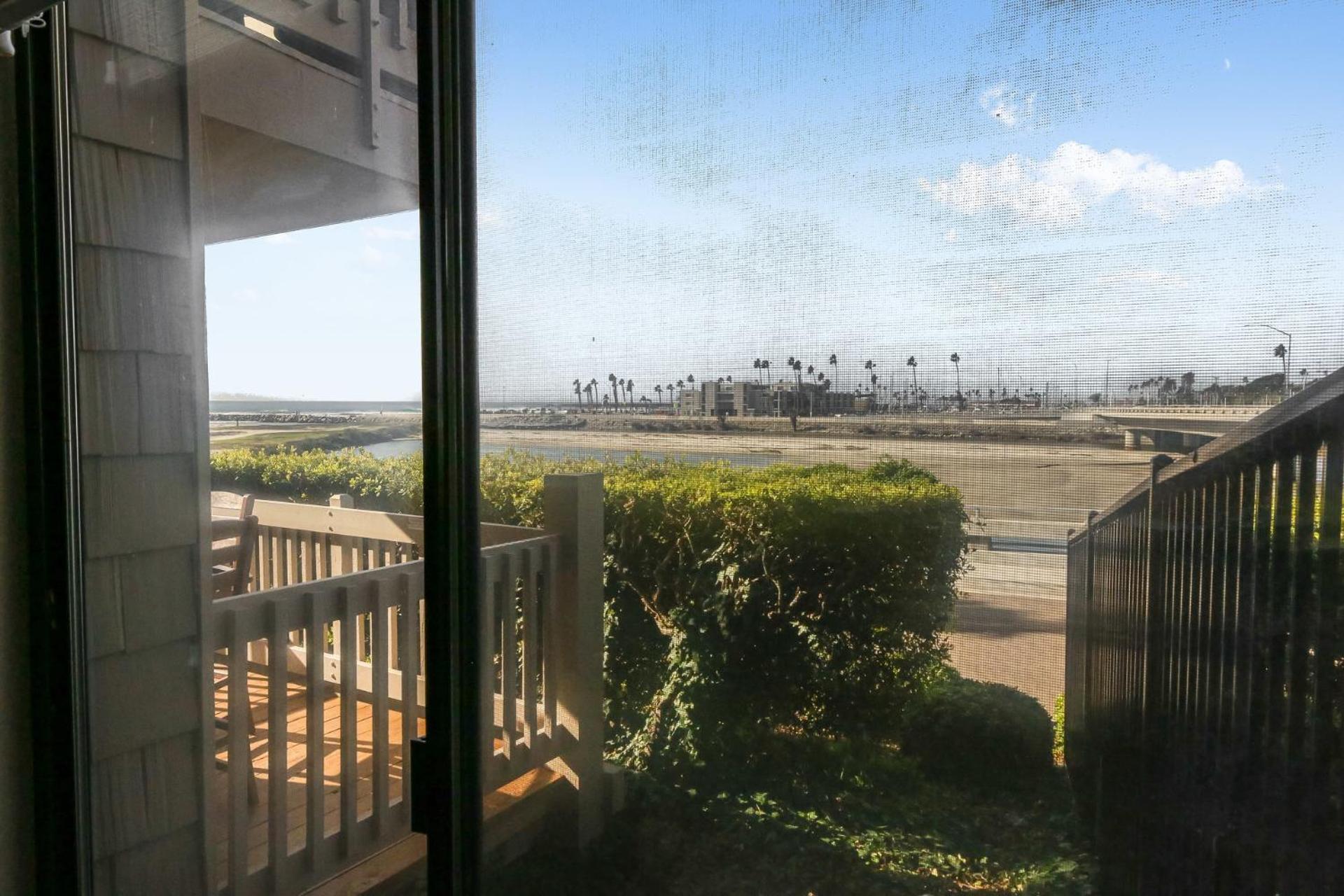 G23 - Coastal Cottage view 5