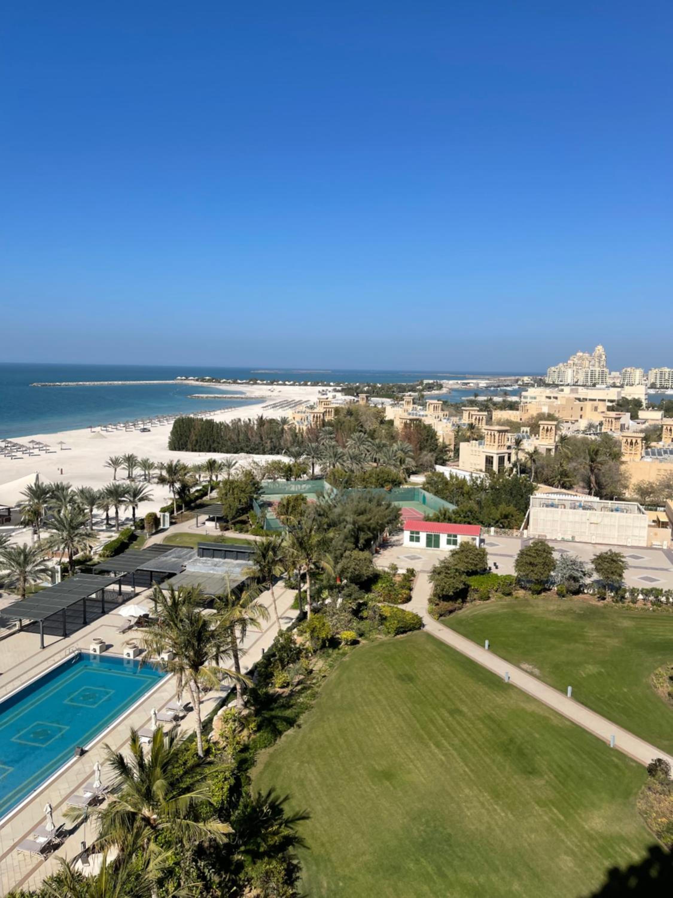 Private Suites Al Hamra Palace at golf & sea resort