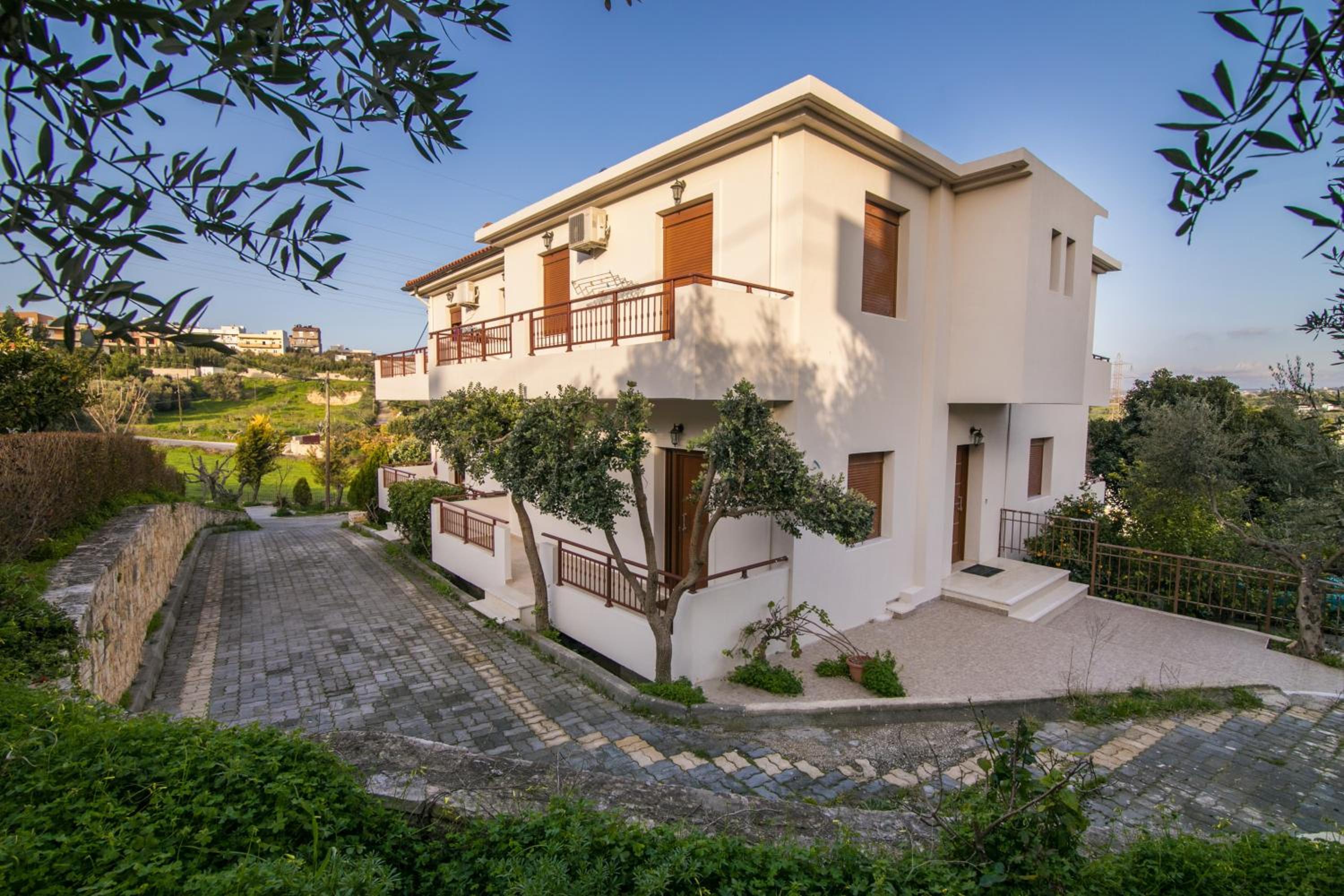 Ariadni's Maisonette