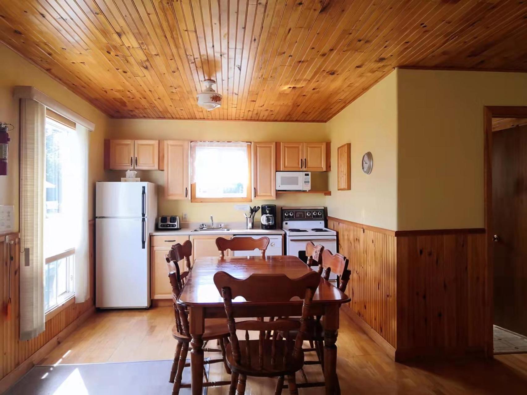 Cavendish Country Inn & Cottages