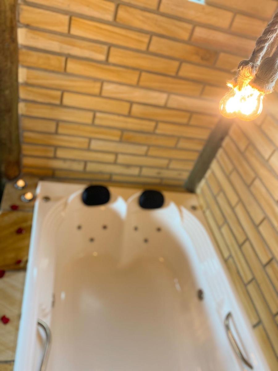 Jacuzzi