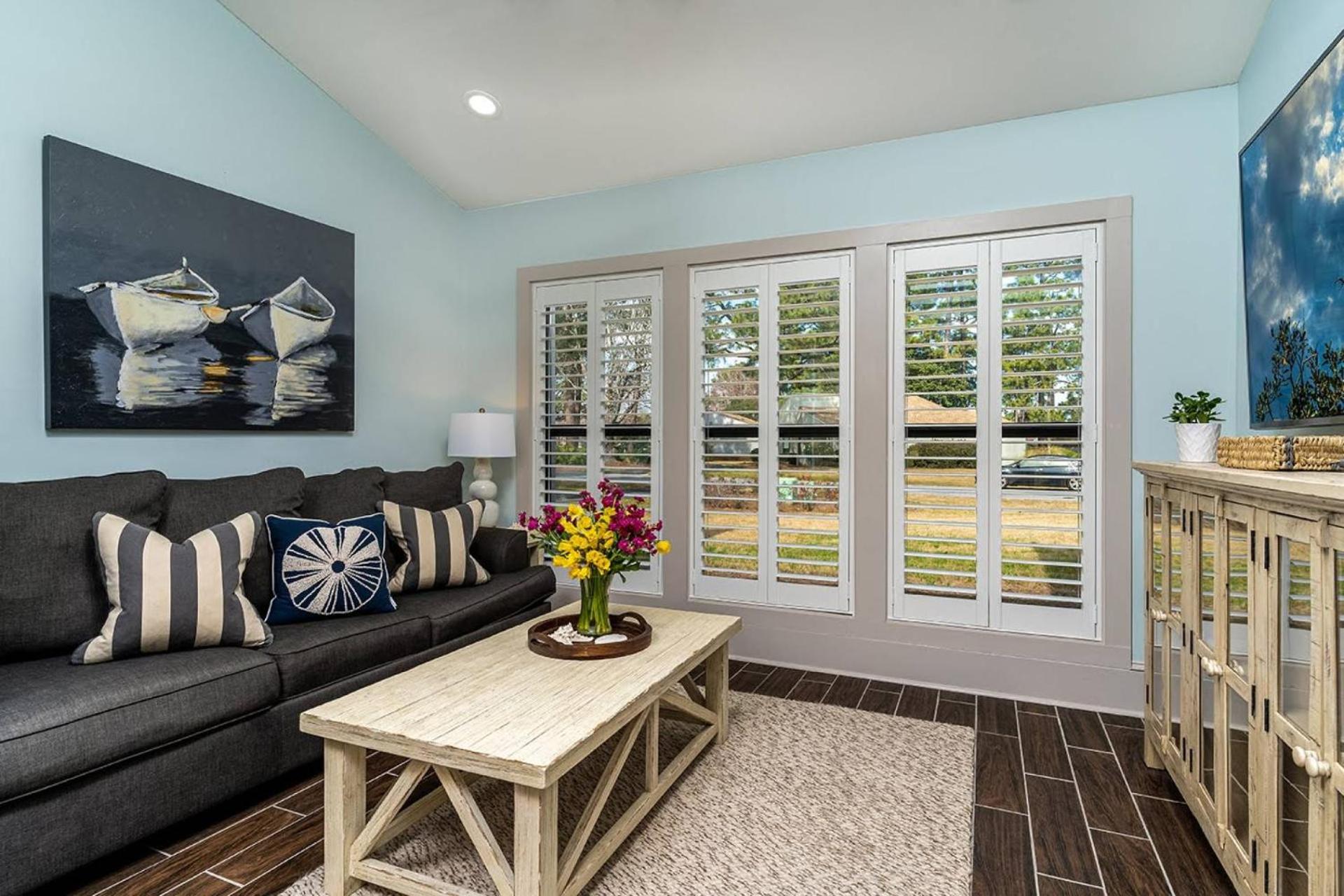 Augusta 552 - Sand Dollar Links view 4
