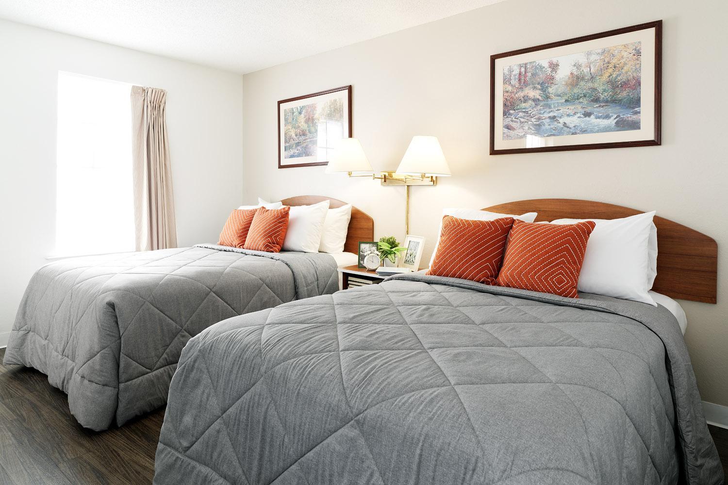 Fairfield Vacations - InTown Suites Extended Stay Cincinnati OH - Fairfield - Property Image 7