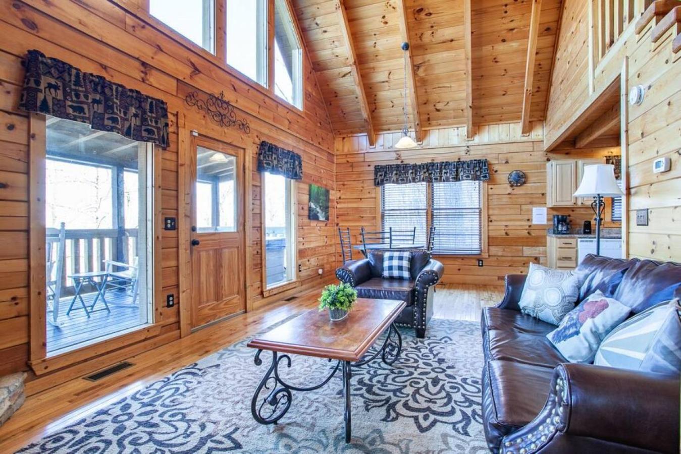 Whisk A Way with Hot Tub, Pool Table and Jacuzzi