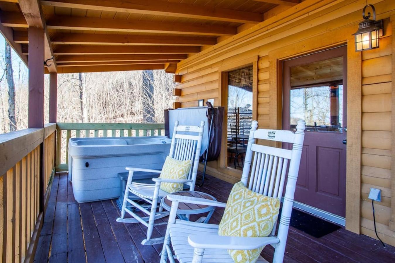 Whisk A Way with Hot Tub, Pool Table and Jacuzzi