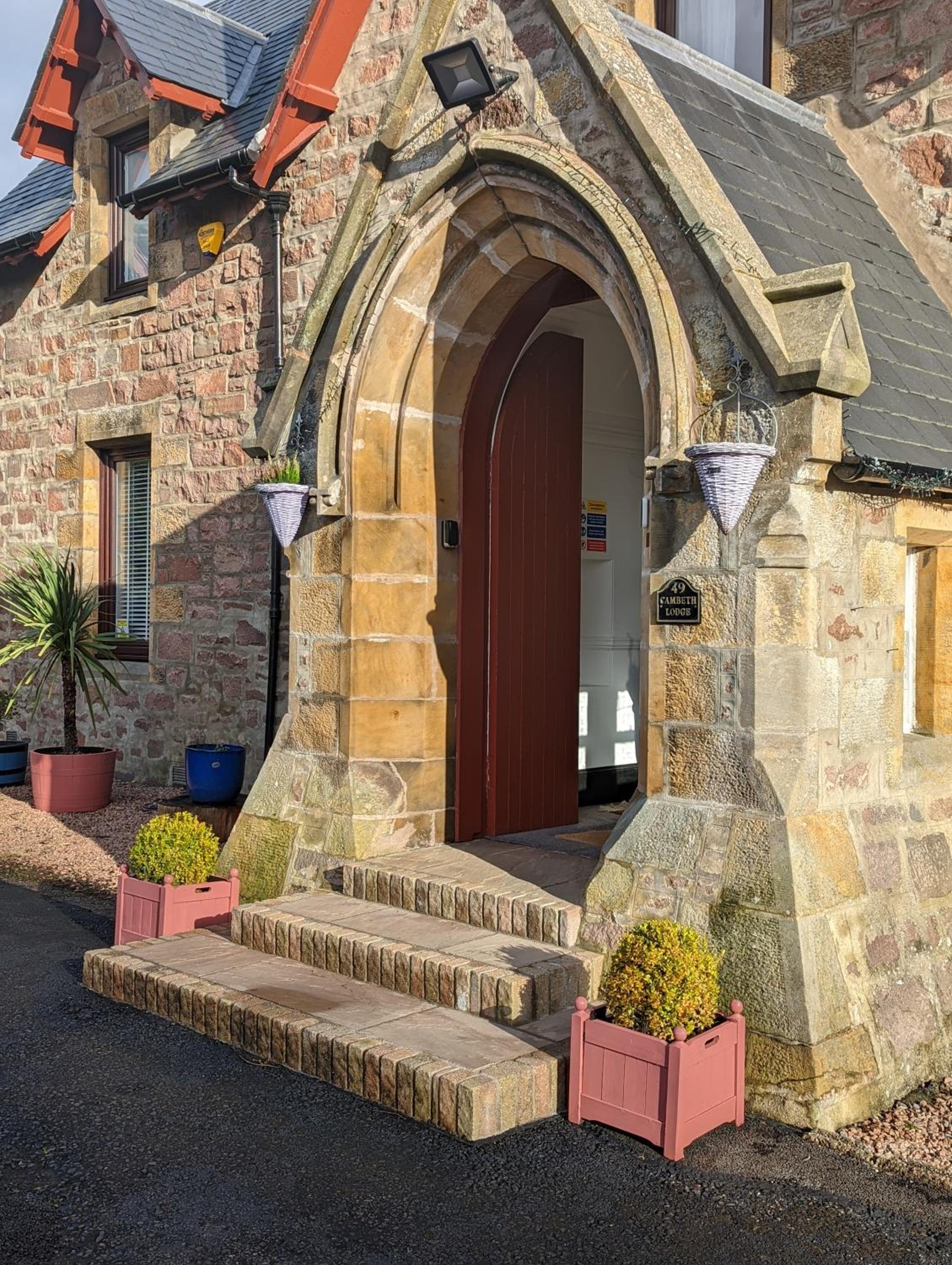 Cambeth Lodge Guesthouse