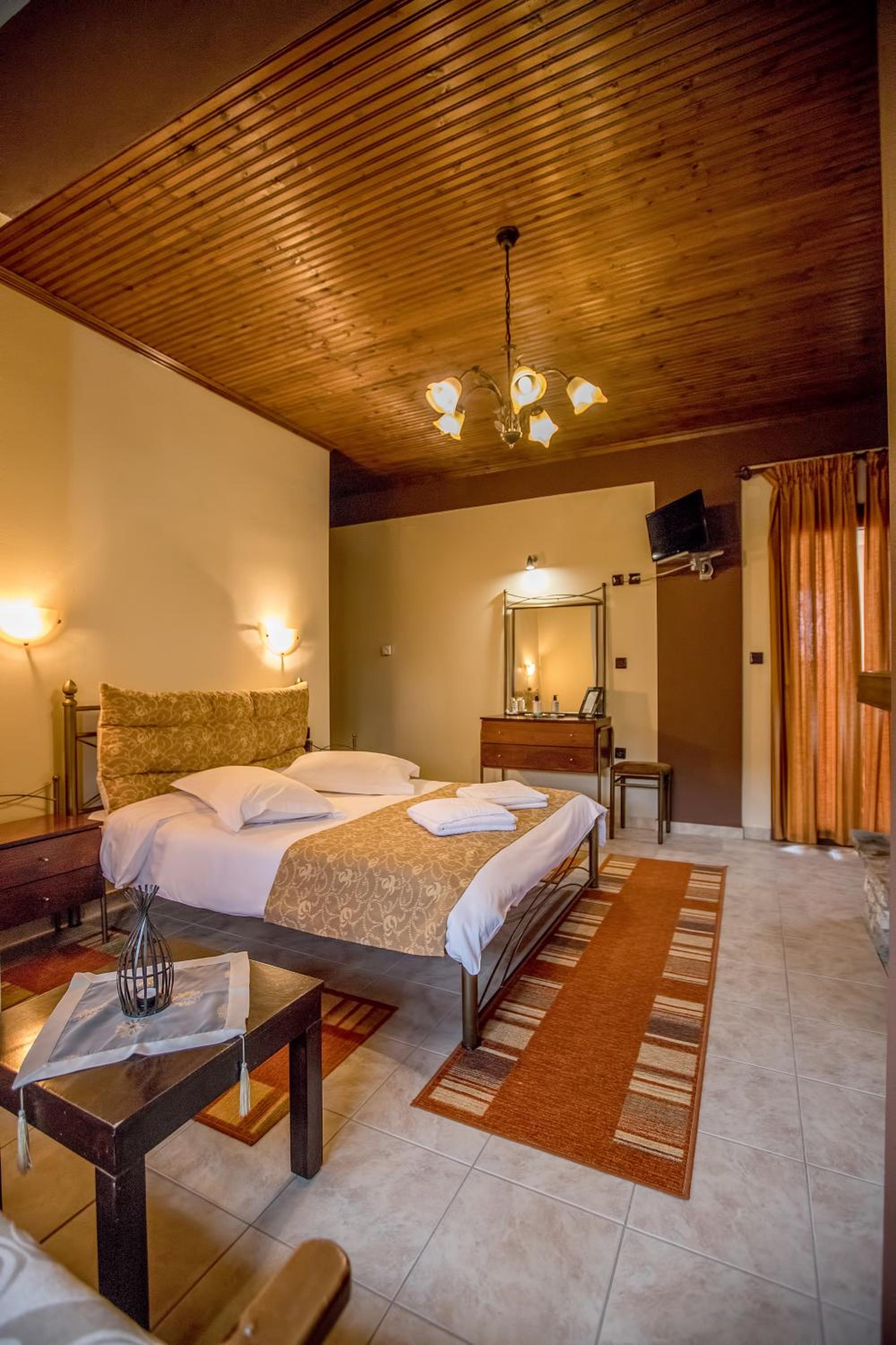 Kynthia Guesthouse