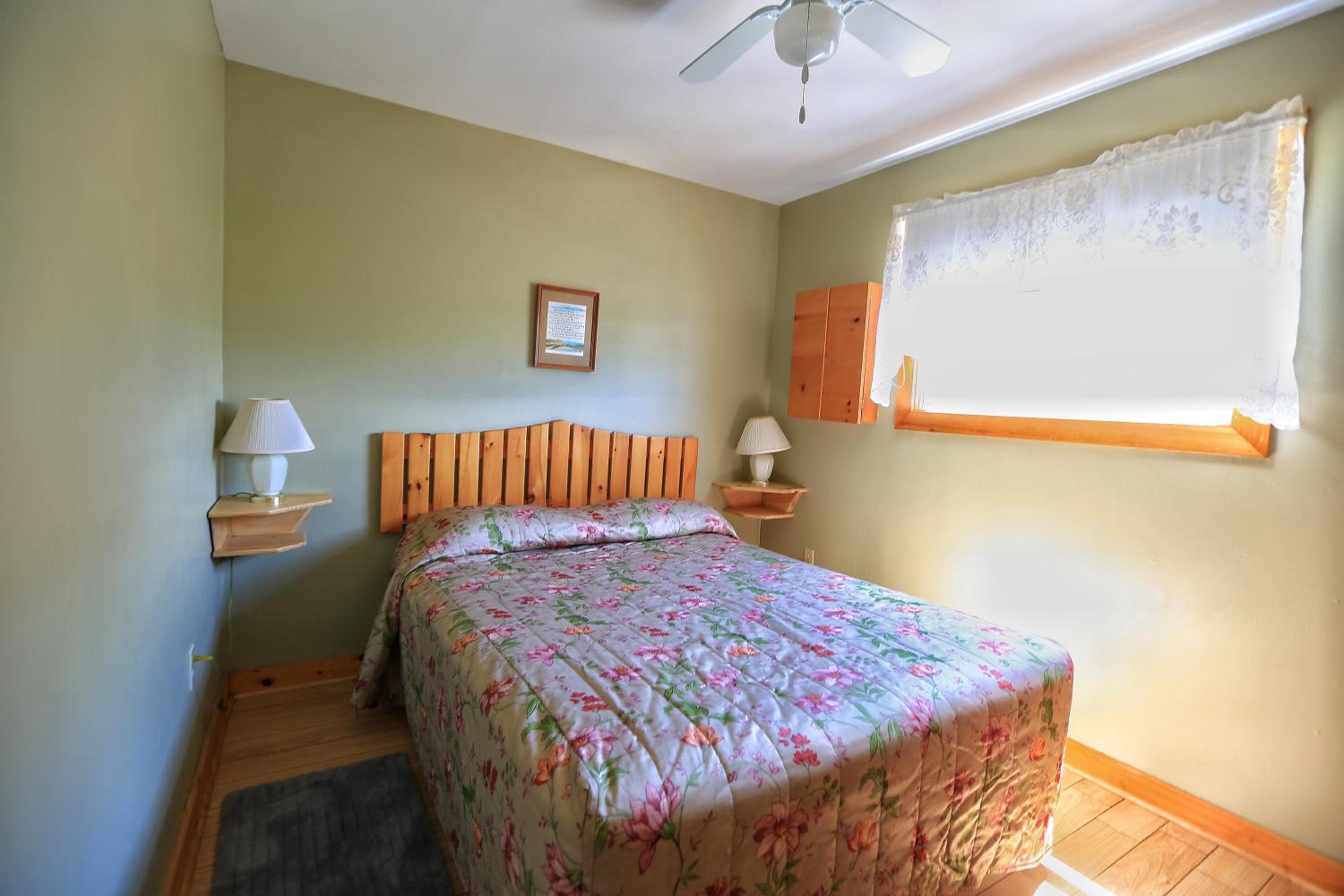 Cavendish Country Inn & Cottages