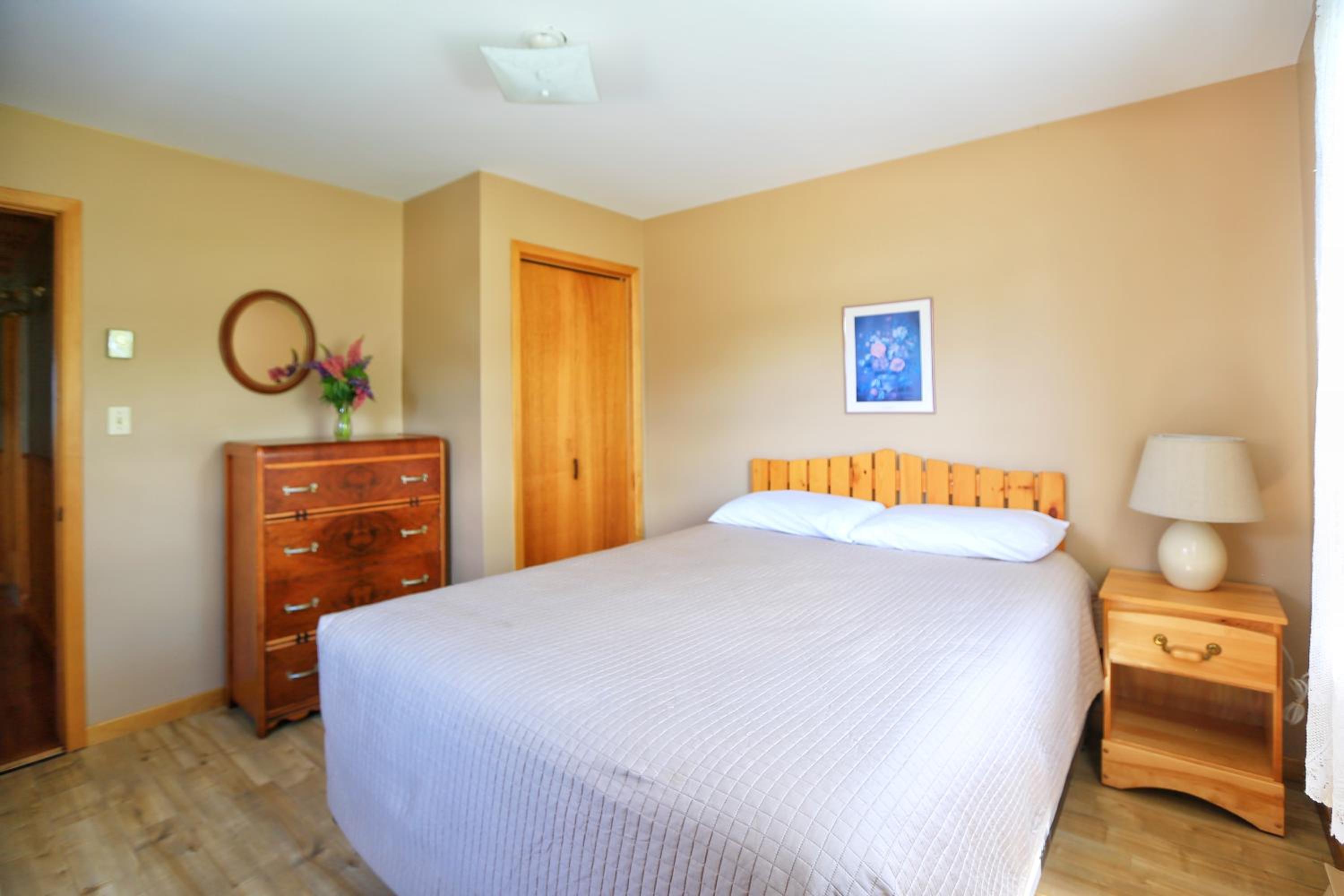 Cavendish Country Inn & Cottages