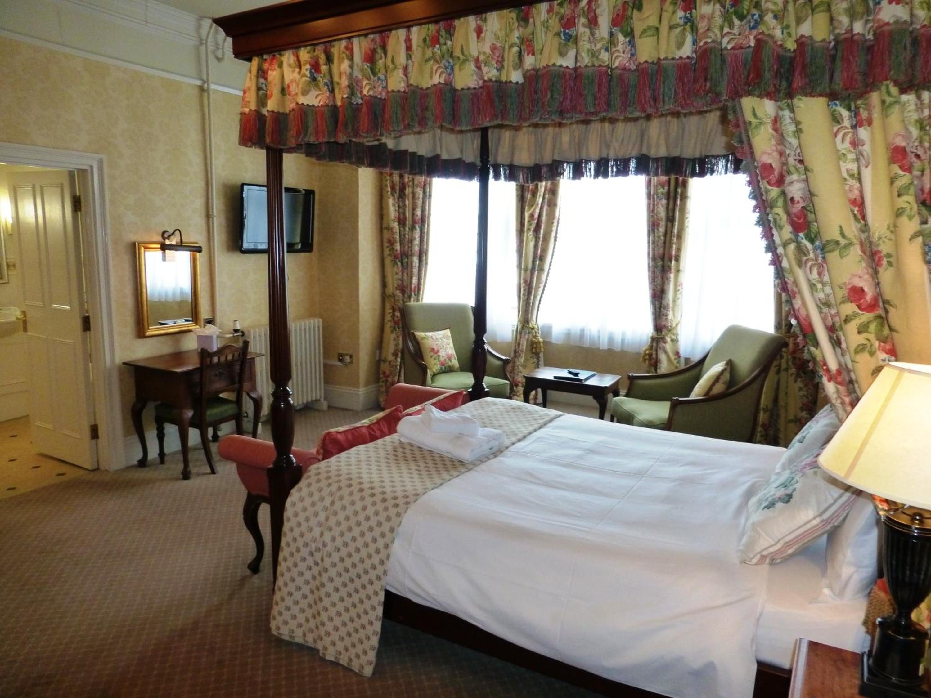 Devizes Vacations - The Bear Hotel - Property Image 28