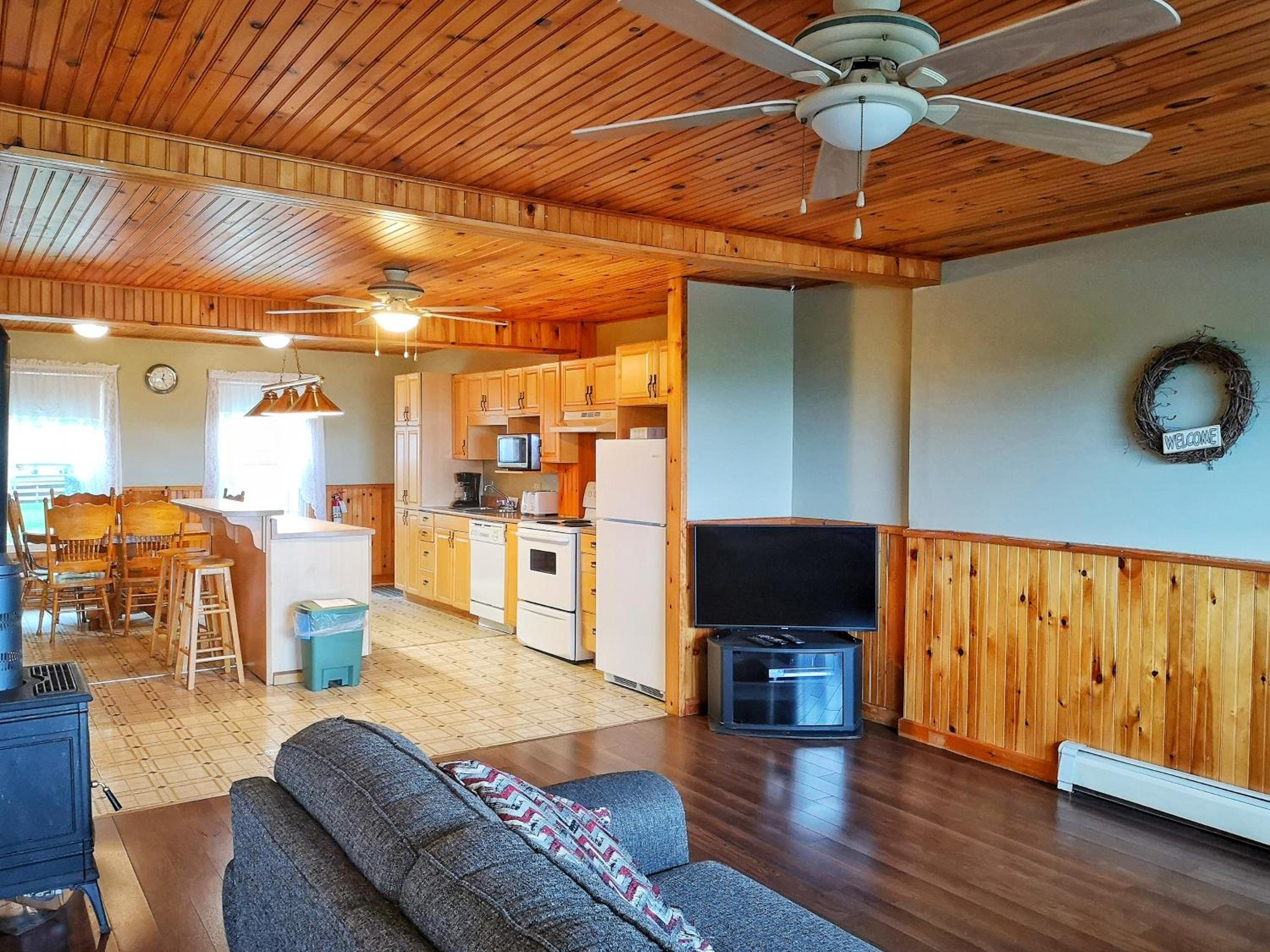 Cavendish Country Inn & Cottages