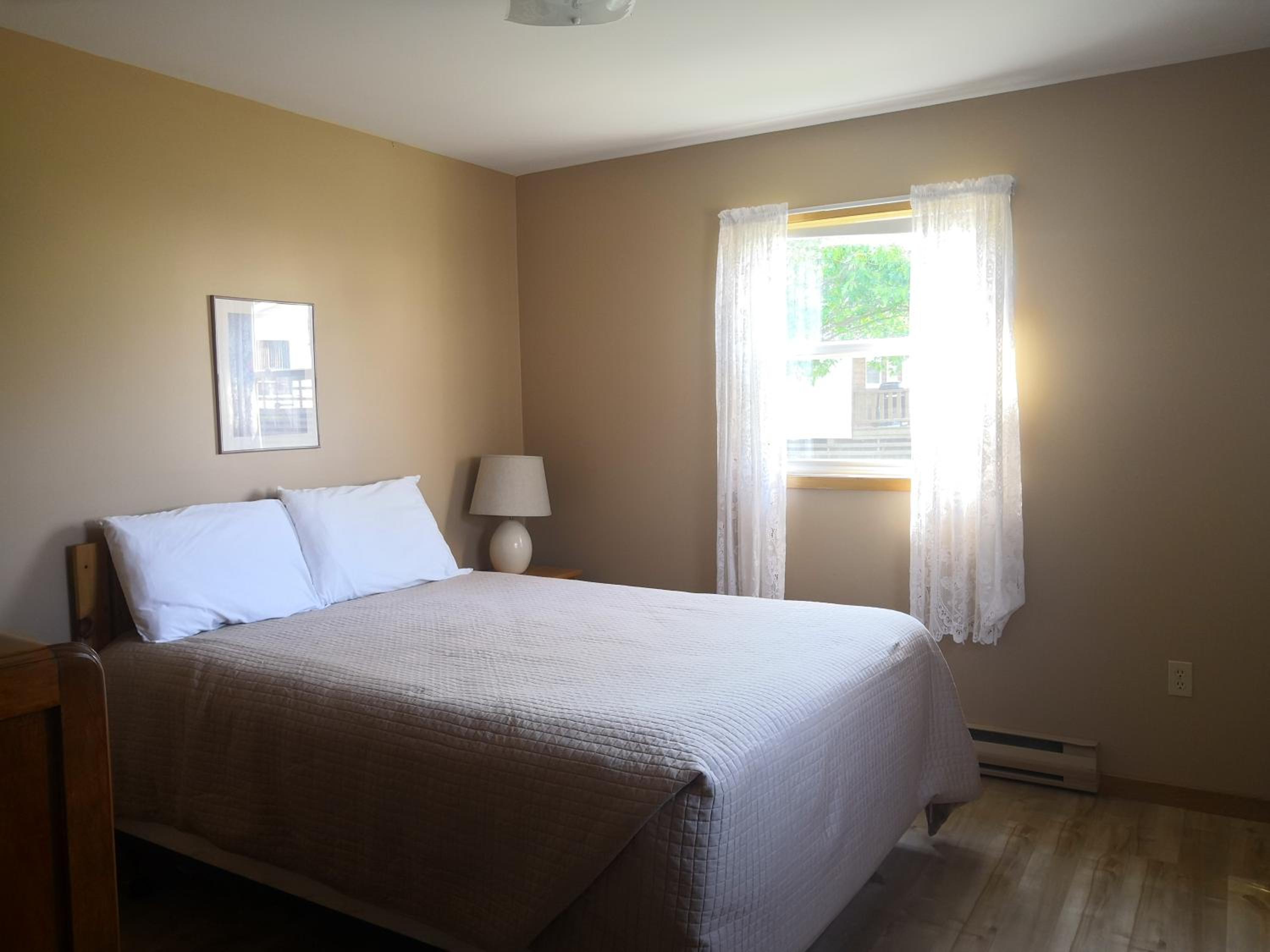 Cavendish Country Inn & Cottages
