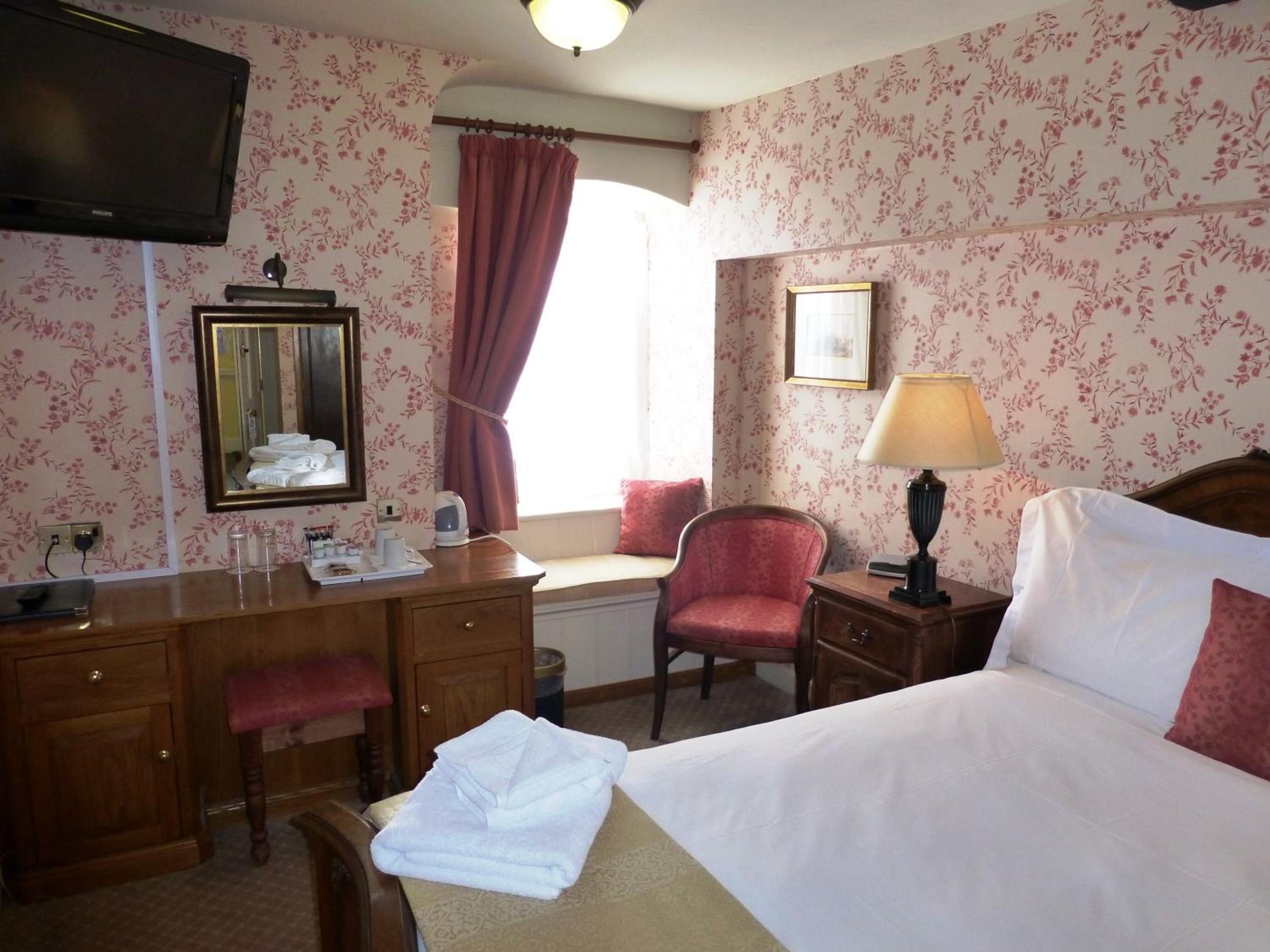 Devizes Vacations - The Bear Hotel - Property Image 20