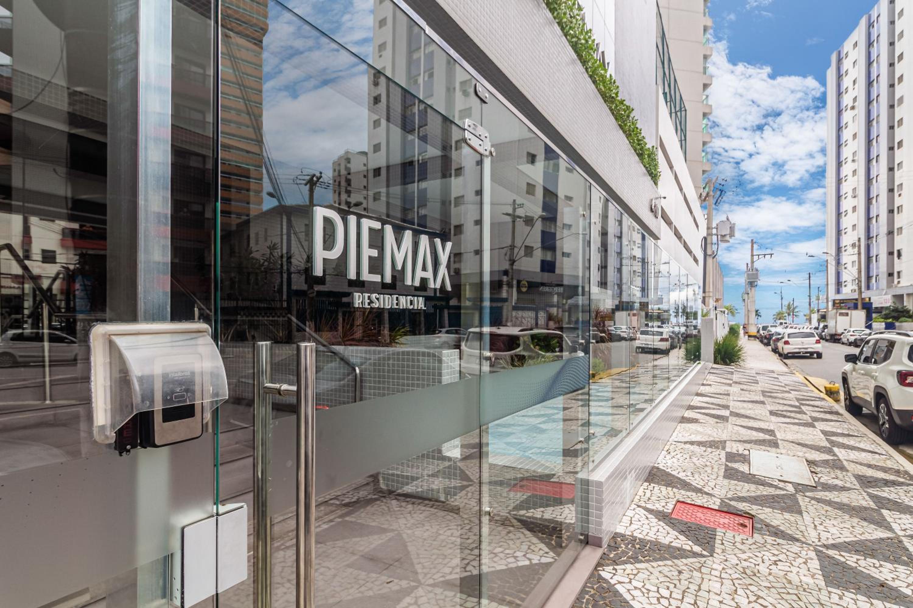 Piemax Praia Grande - 100m PRAIA do BOQUEIRÃO e CENTRO - Vista MAR - Varanda GOURMET com CHURRASQUEIRA privativa - AR CONDICIONADO em todos os ambientes - 