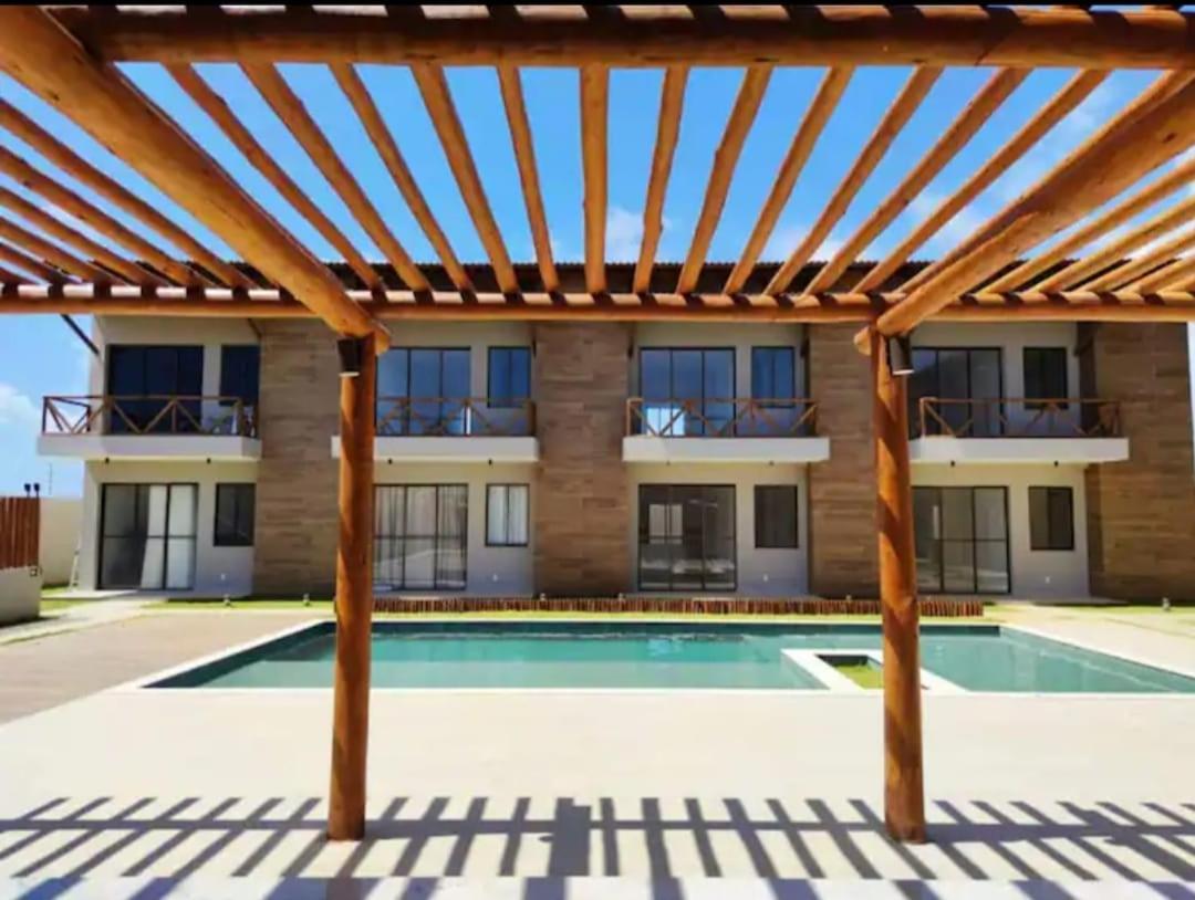 Flat Praia da Caueira - Flat com piscina a 100m da praia