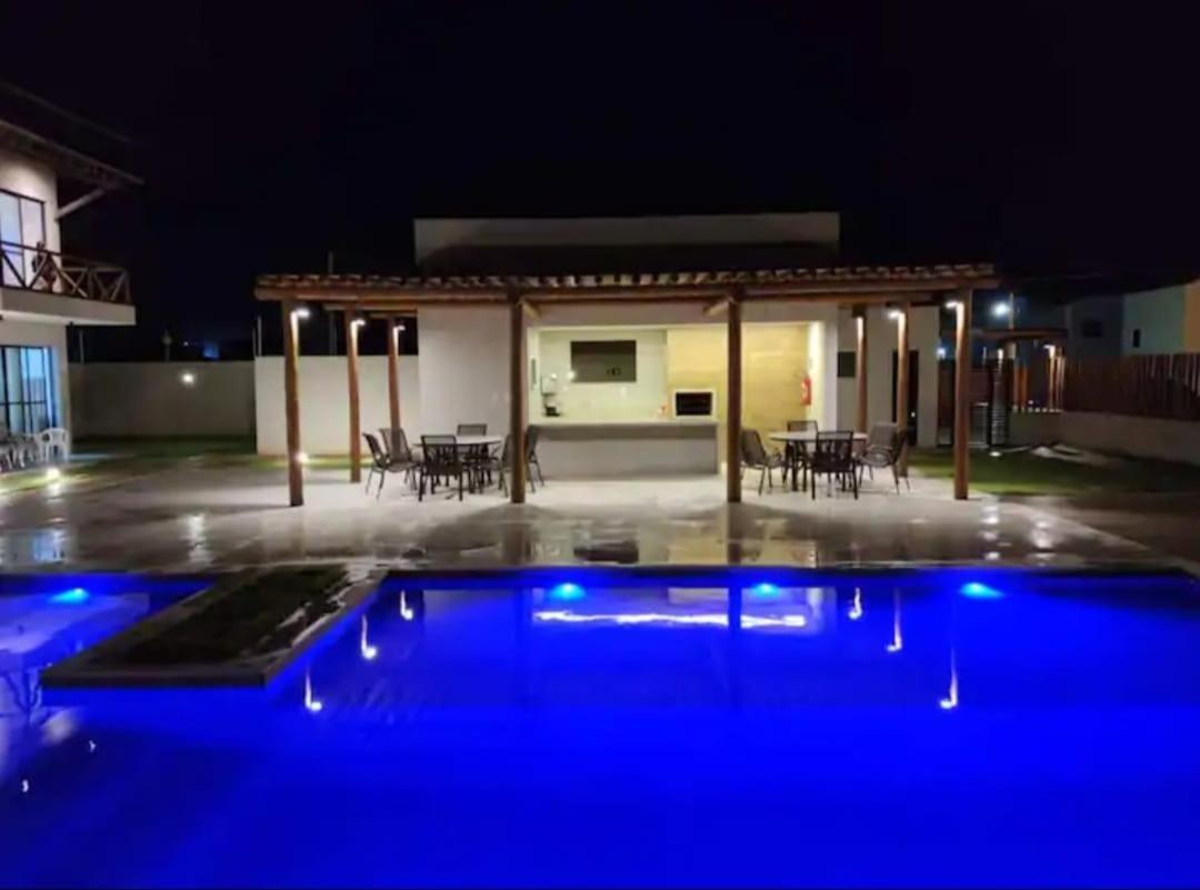 Flat Praia da Caueira - Flat com piscina a 100m da praia