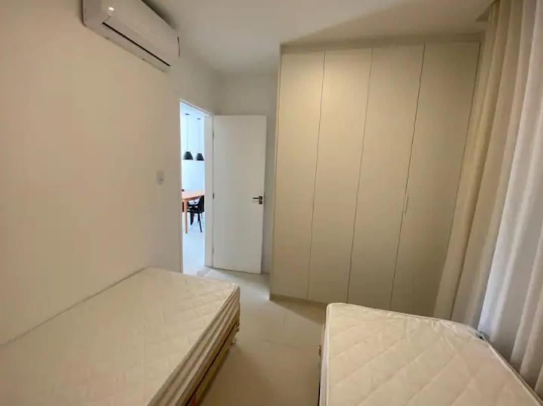 Flat Praia da Caueira - Flat com piscina a 100m da praia