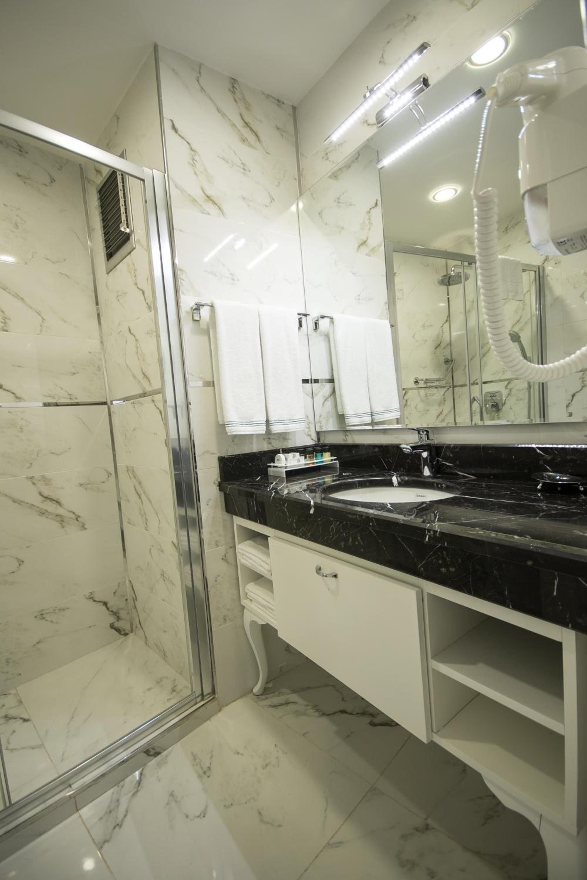 Antusa Palace Otel & Spa - Image 55