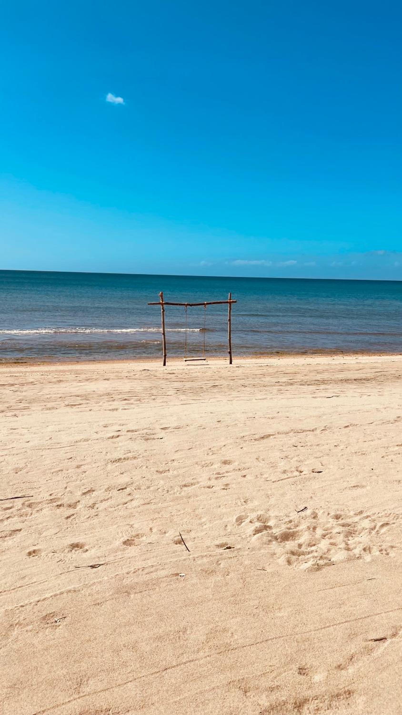 Footprints Beach Resort