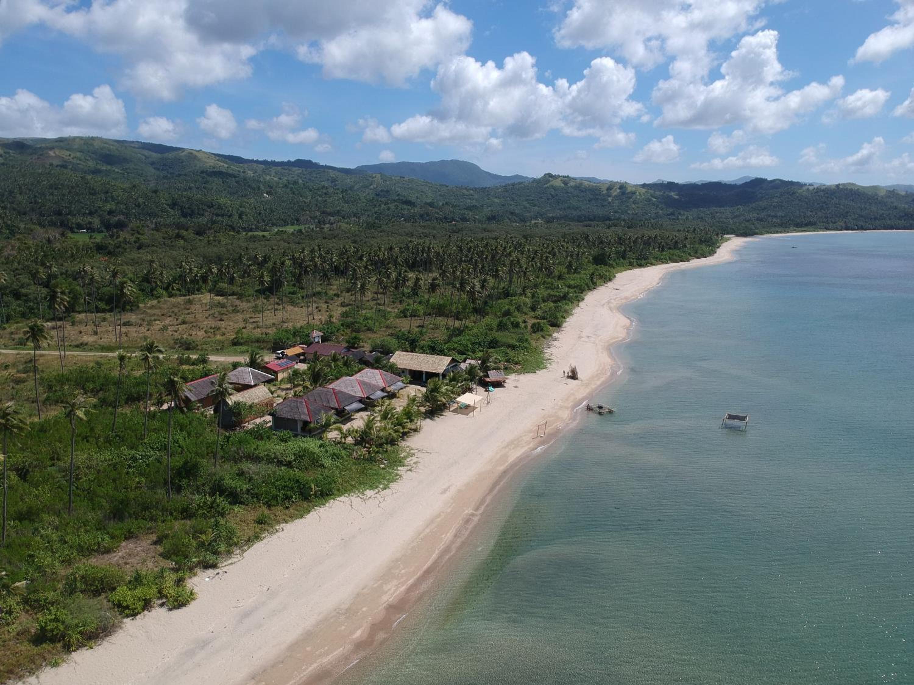 Footprints Beach Resort
