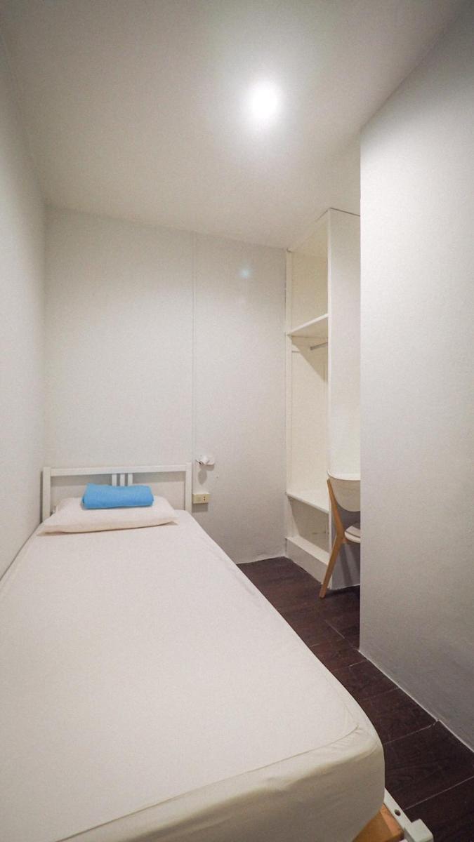 I-Sleep Silom Hostel