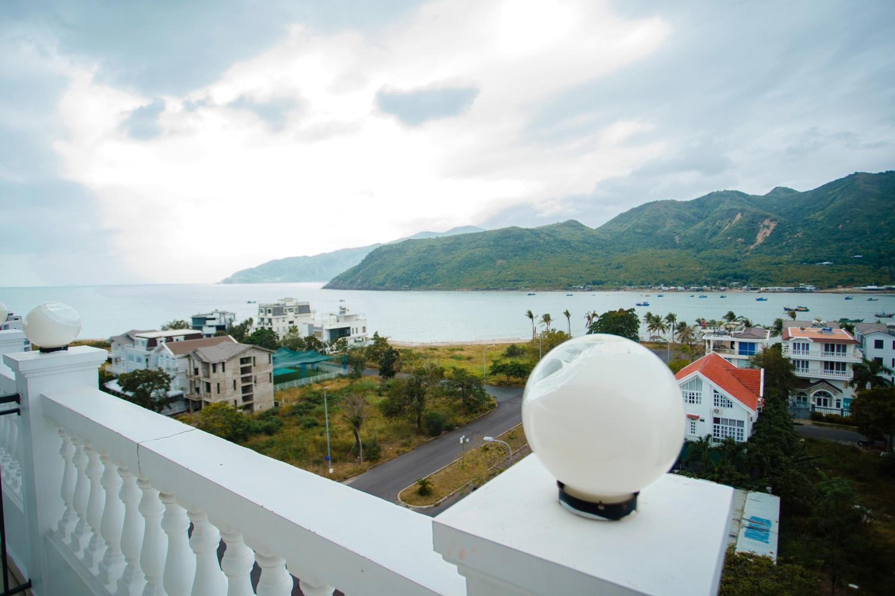 Orbit Hotel Nha Trang photo 39 of 100