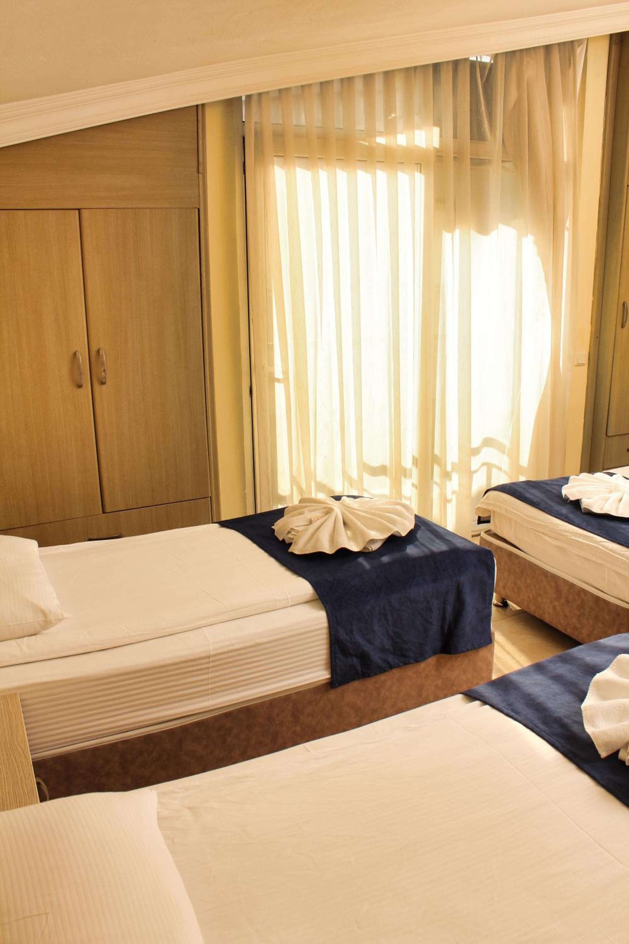 Berrak Su Hotel - Image 17