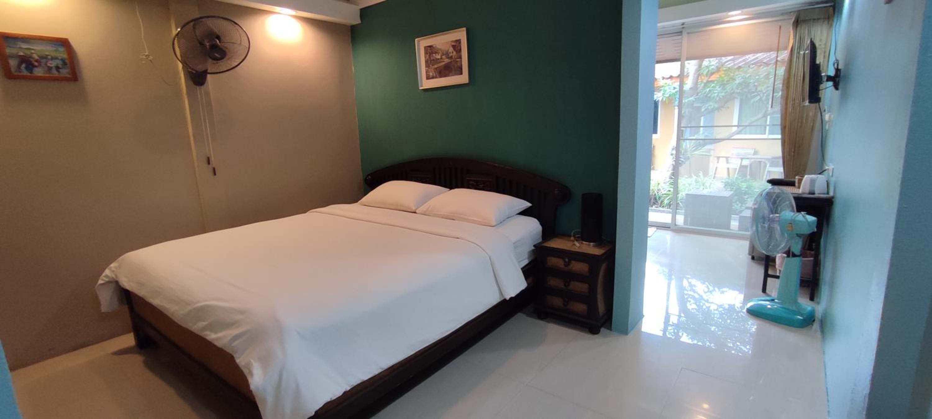 Q Zone Boutique House