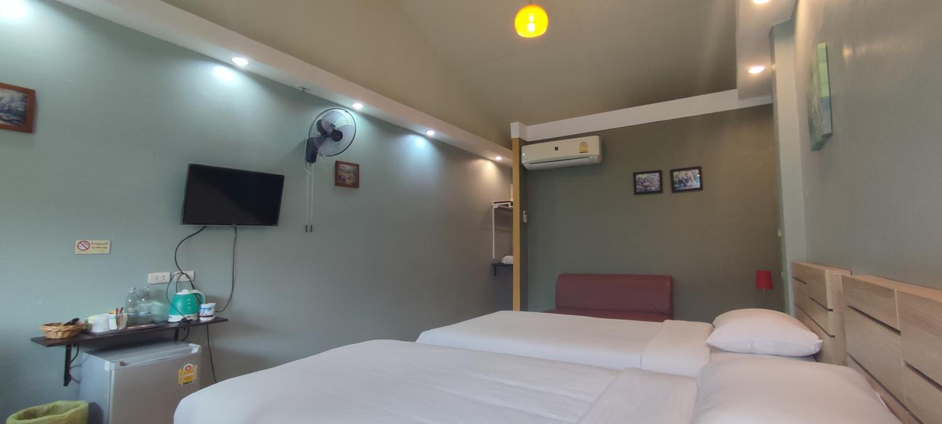 Q Zone Boutique House