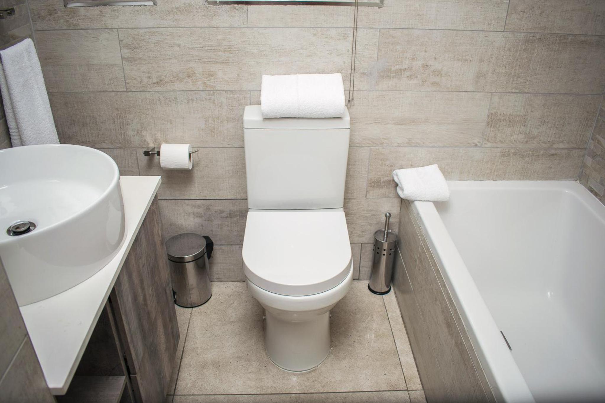 Hazyview Vacations - Kruger Park Lodge - Luxury Inyamatane Chalets - Property Image 25